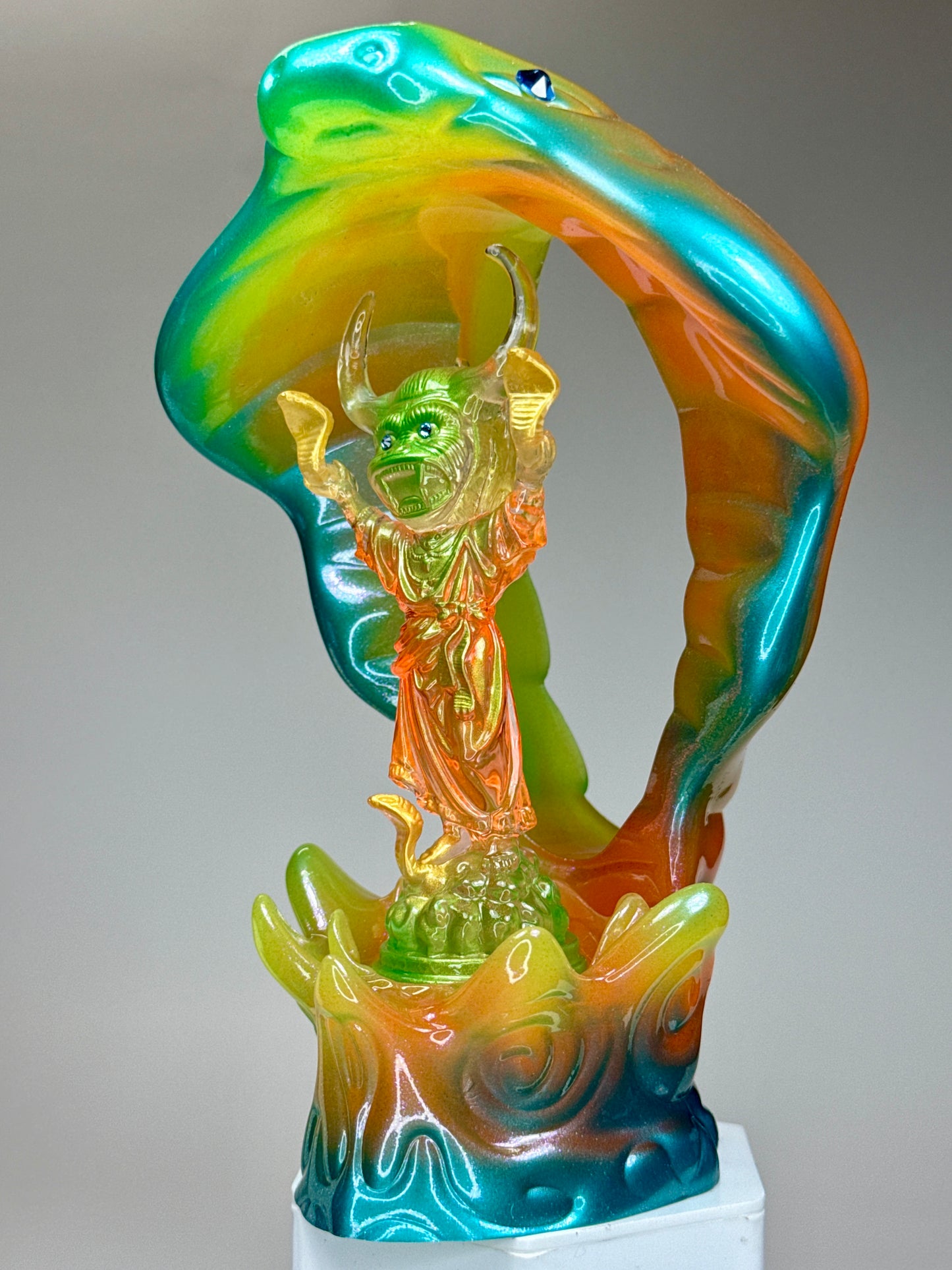 Snake Handler Shrine: Orange Glow Overlord