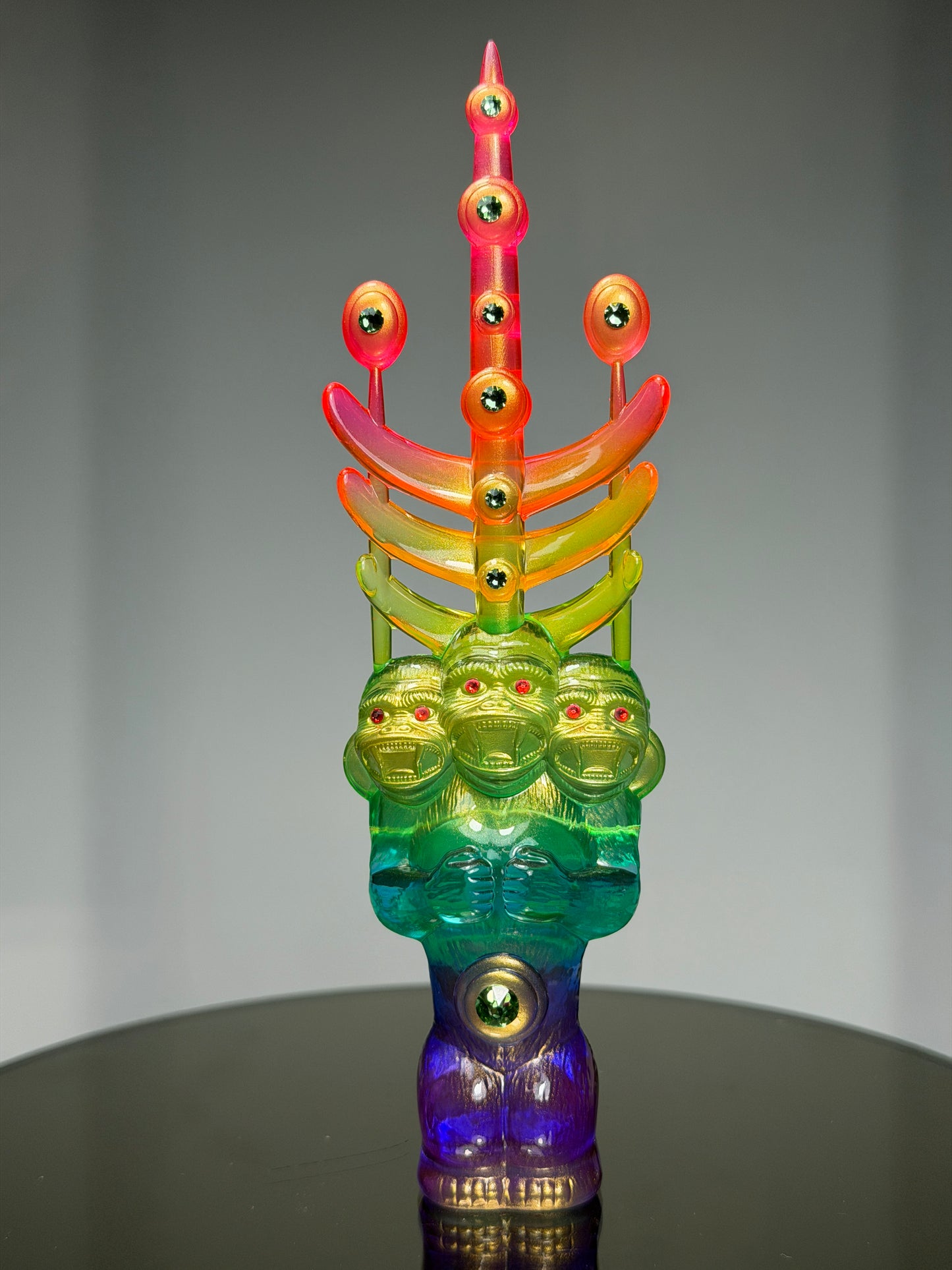 Zbvvo Tr’pp: Transparent Rainbow