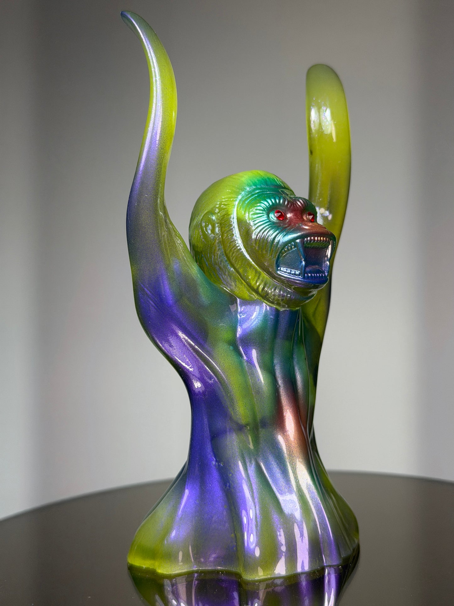 Ghostly Ape: Glow Green
