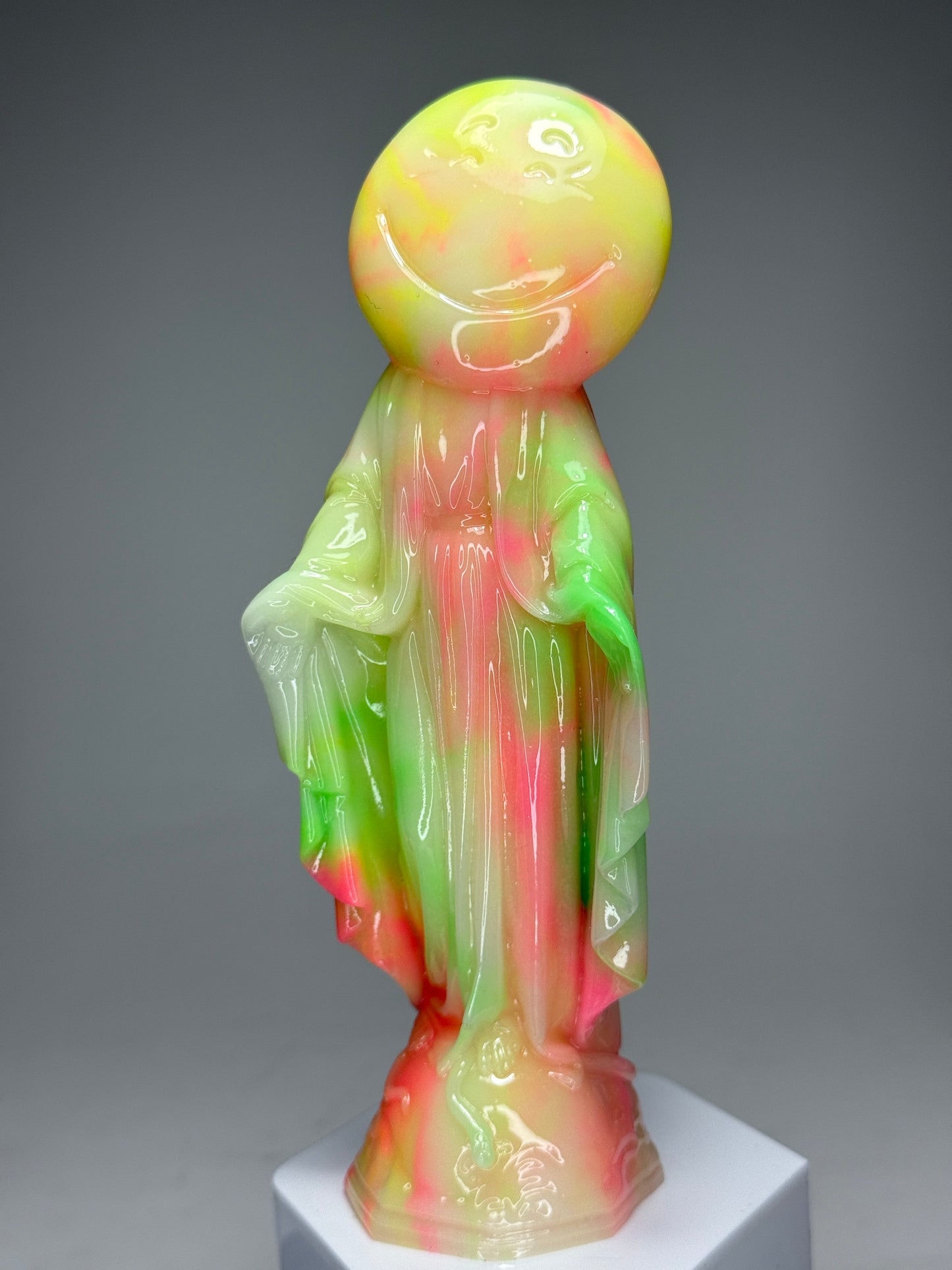 Happy Mary: Marbled Pastel Rainbow Glow