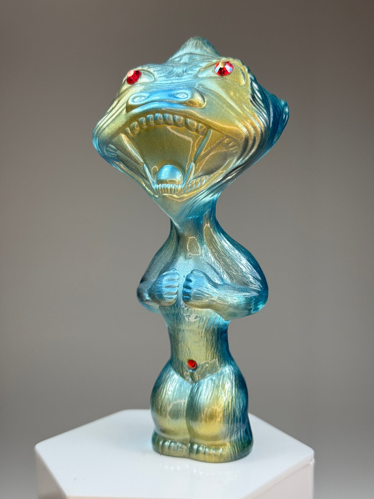 Fisheye Ape: Clear with Blue and Gold