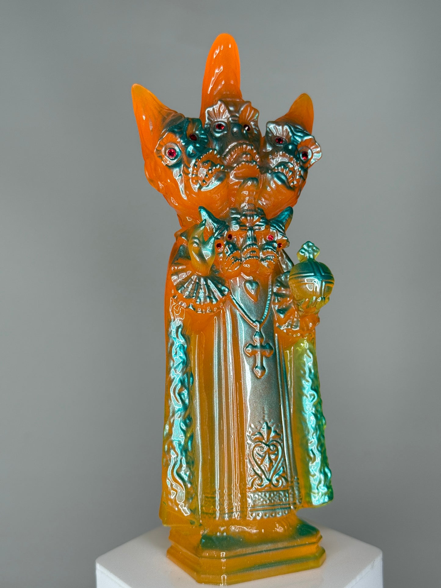 Saint 666: Distrustful Glow