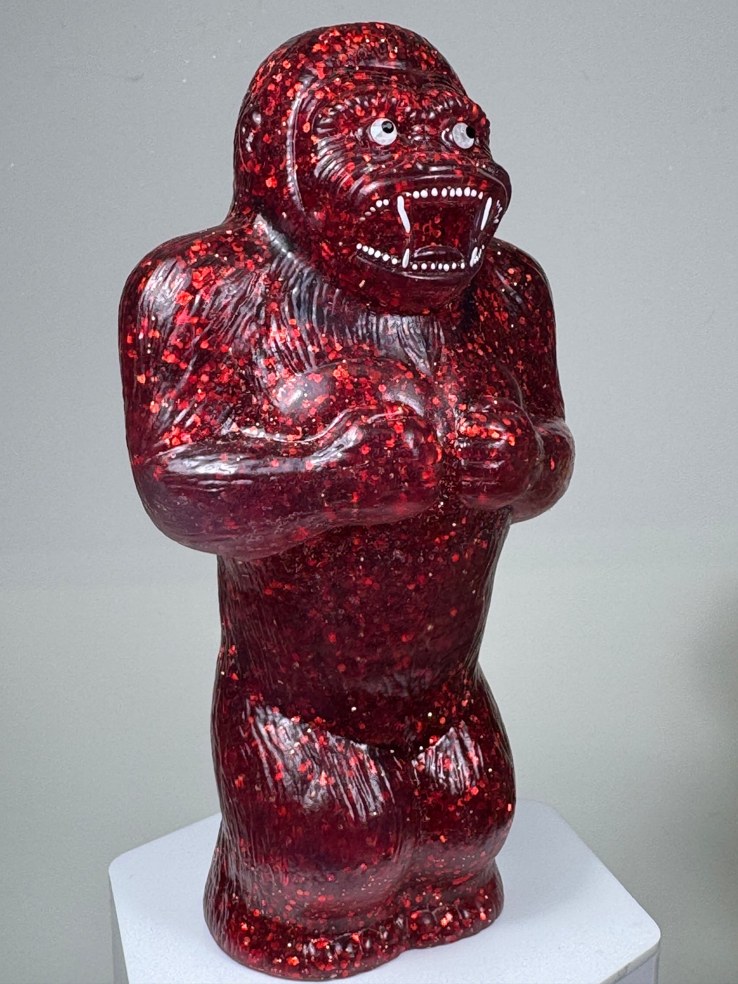 Ape: Red Glitter