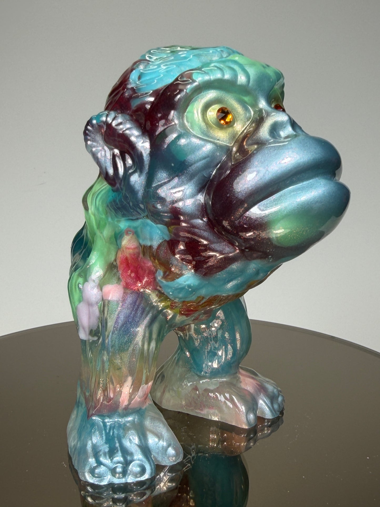 Ape Hopper: Charming
