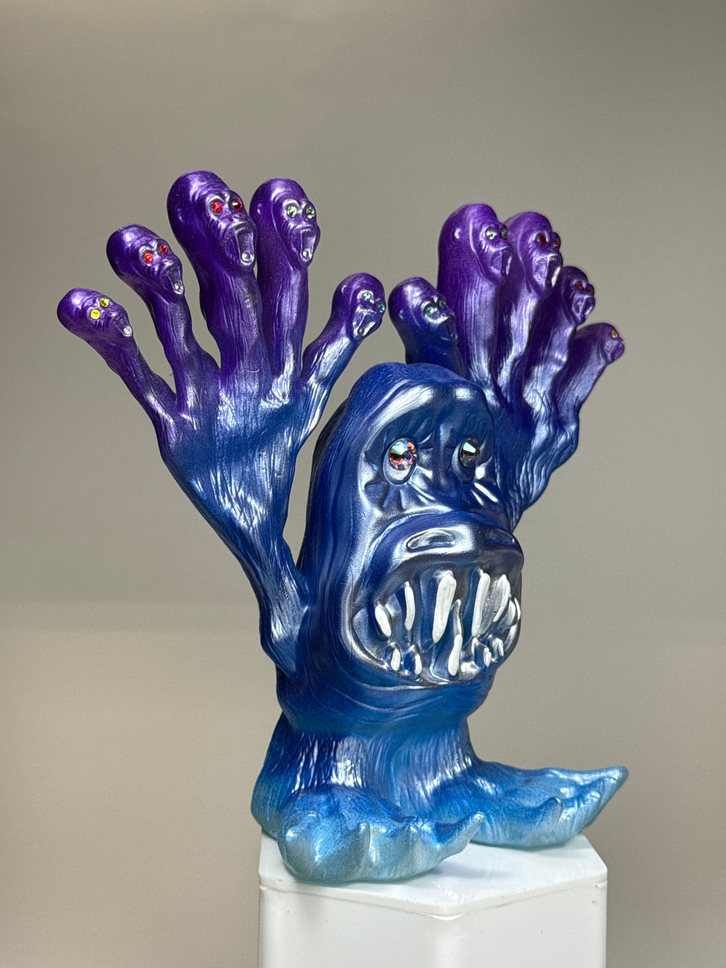 Ape Fingers Beast: Accent Westward