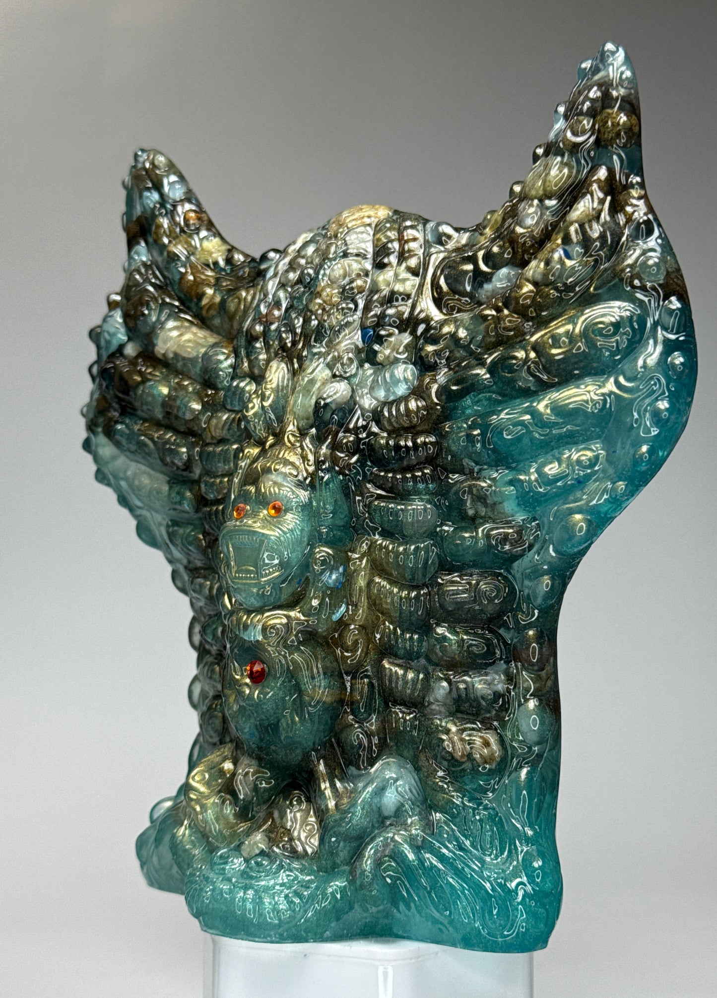 Kaxxl Yi’mm: The Aqua Voiding