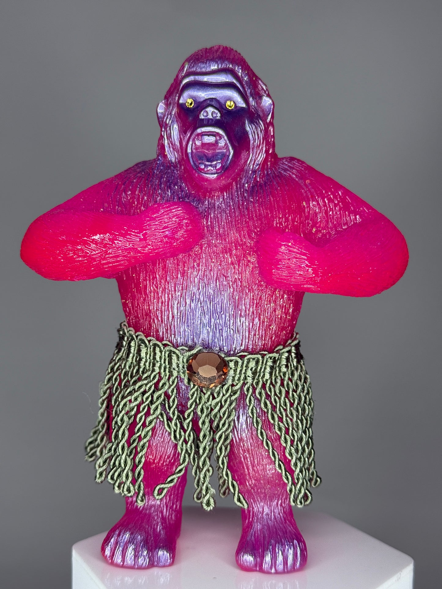 Hula Ape: Pink Hula