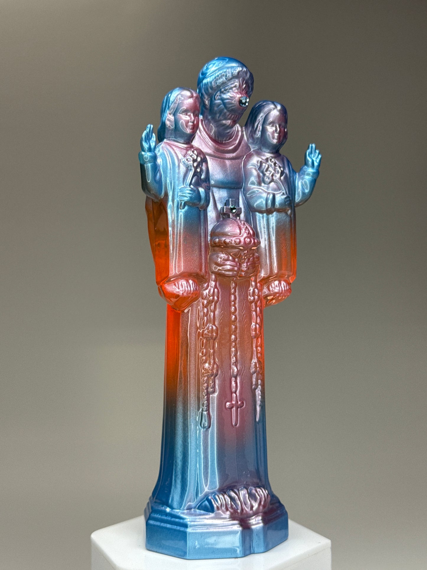 Cyclops with Twins: Pressing Engagement