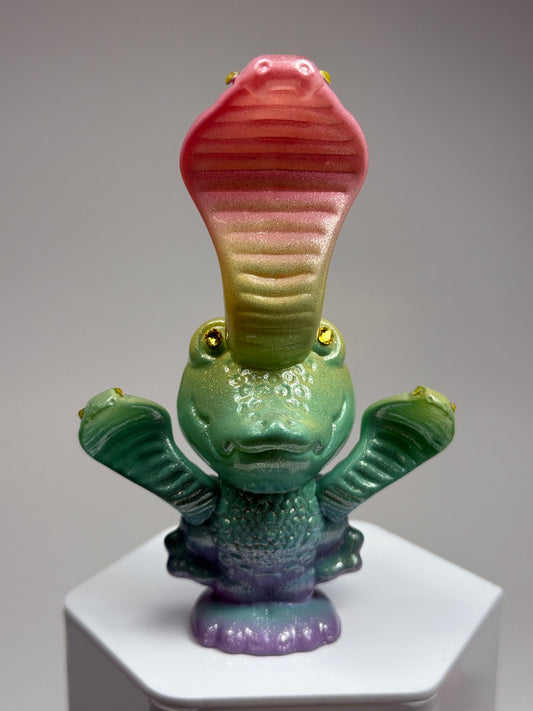 Cobra Cult Croc: Pastel Rainbow