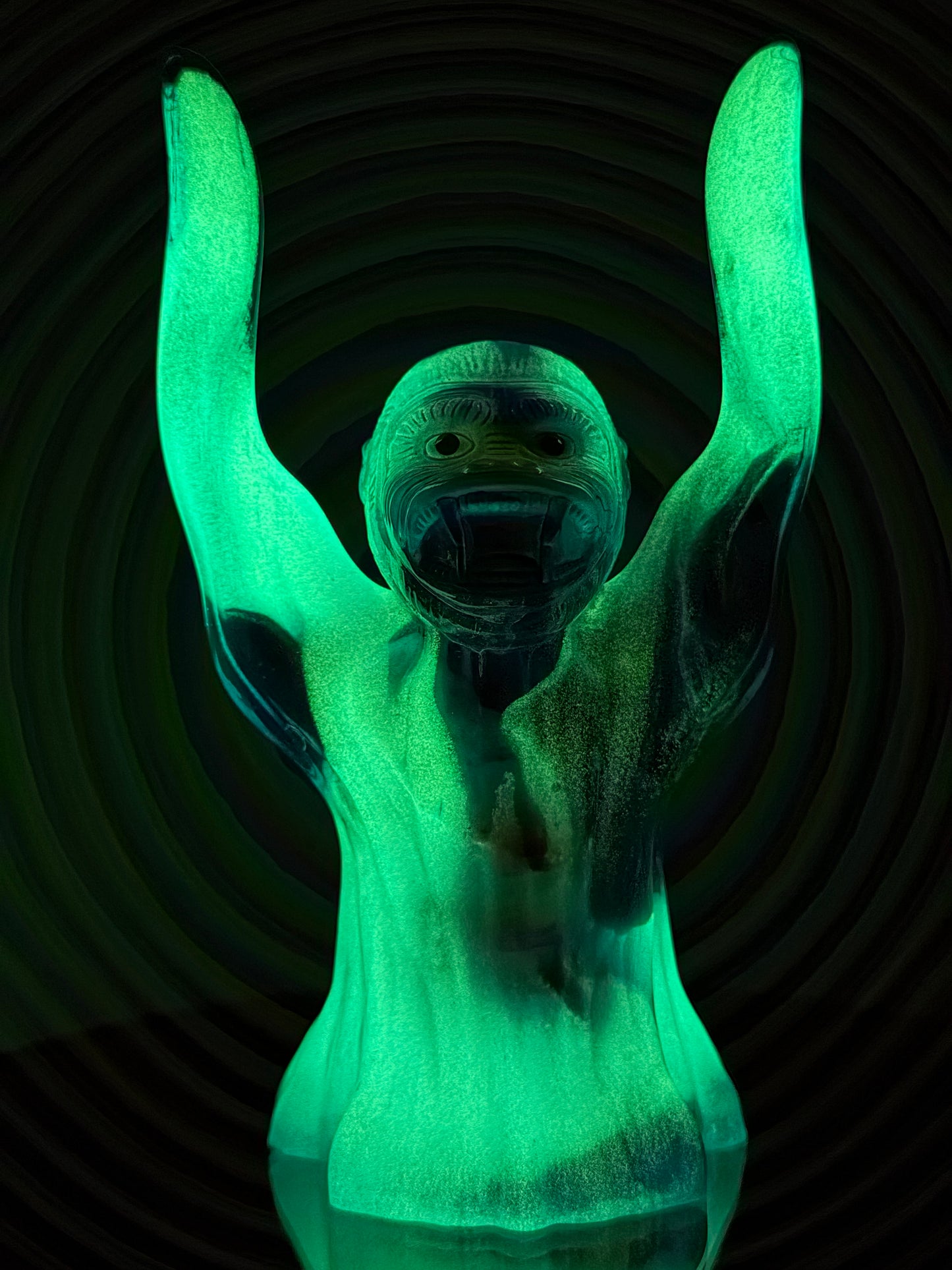 Ghostly Ape: Glow Blue