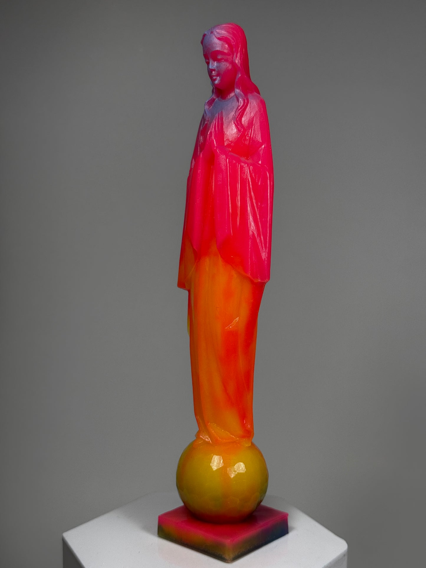 Bootleg Tall Mary on a Golf Ball: Marbled Glow Power