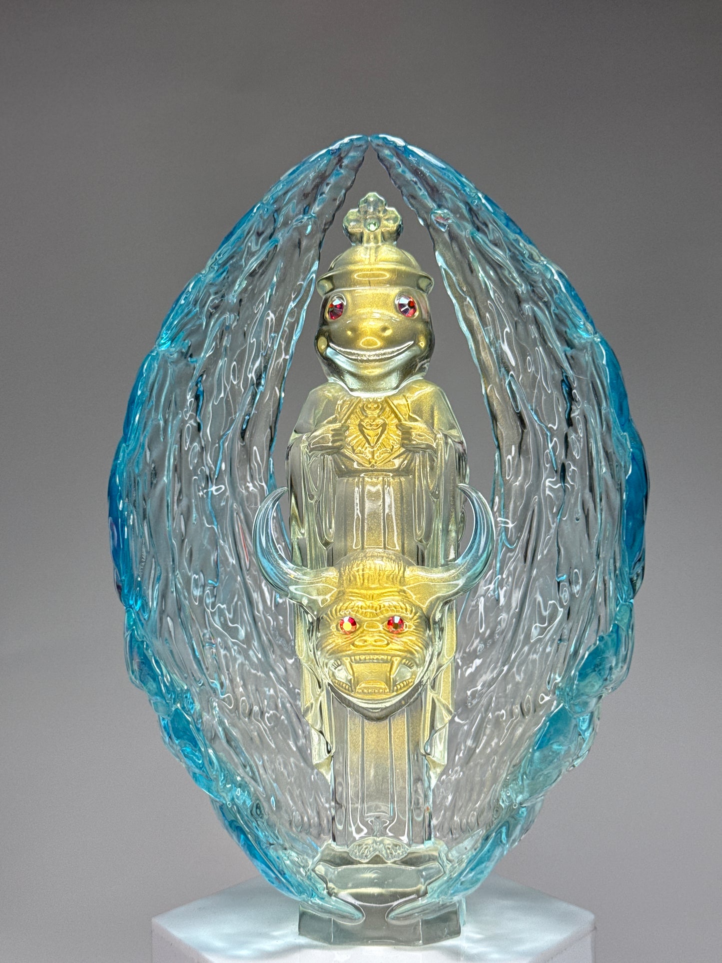 Turtle at the End of Days: Blue/Gold/Clear