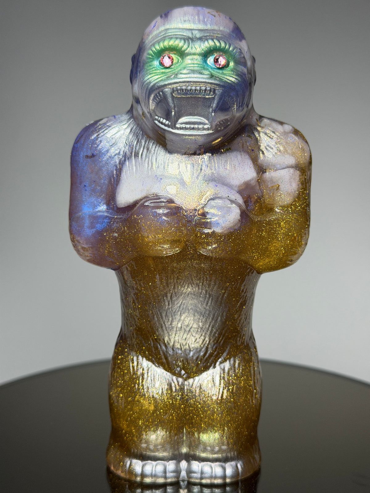 Ape: Silverback Gold