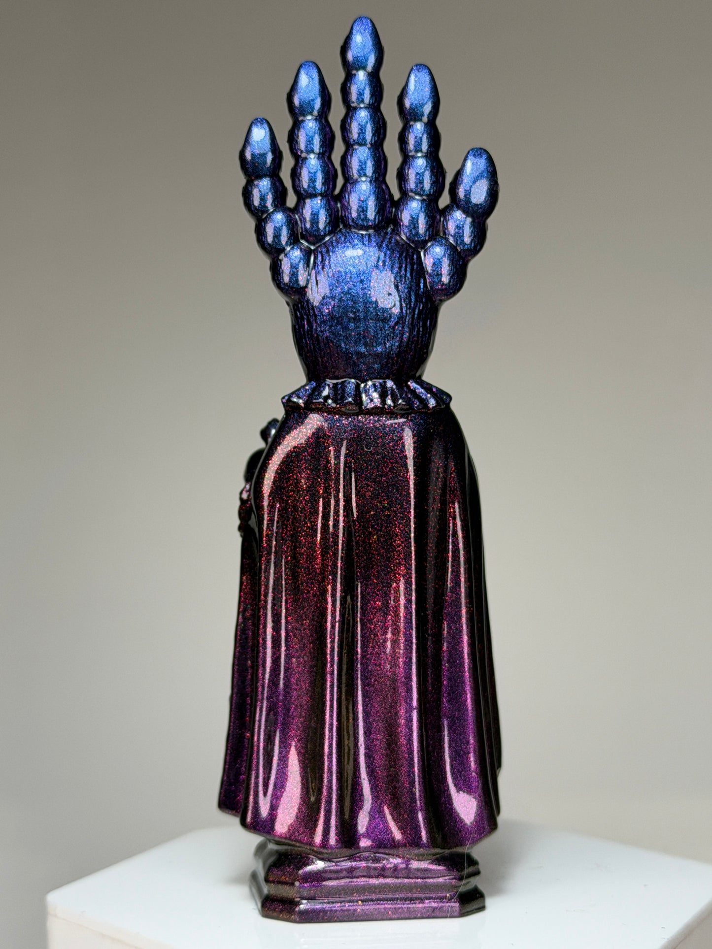 Saint Ape Claw: Color Shift Midnight