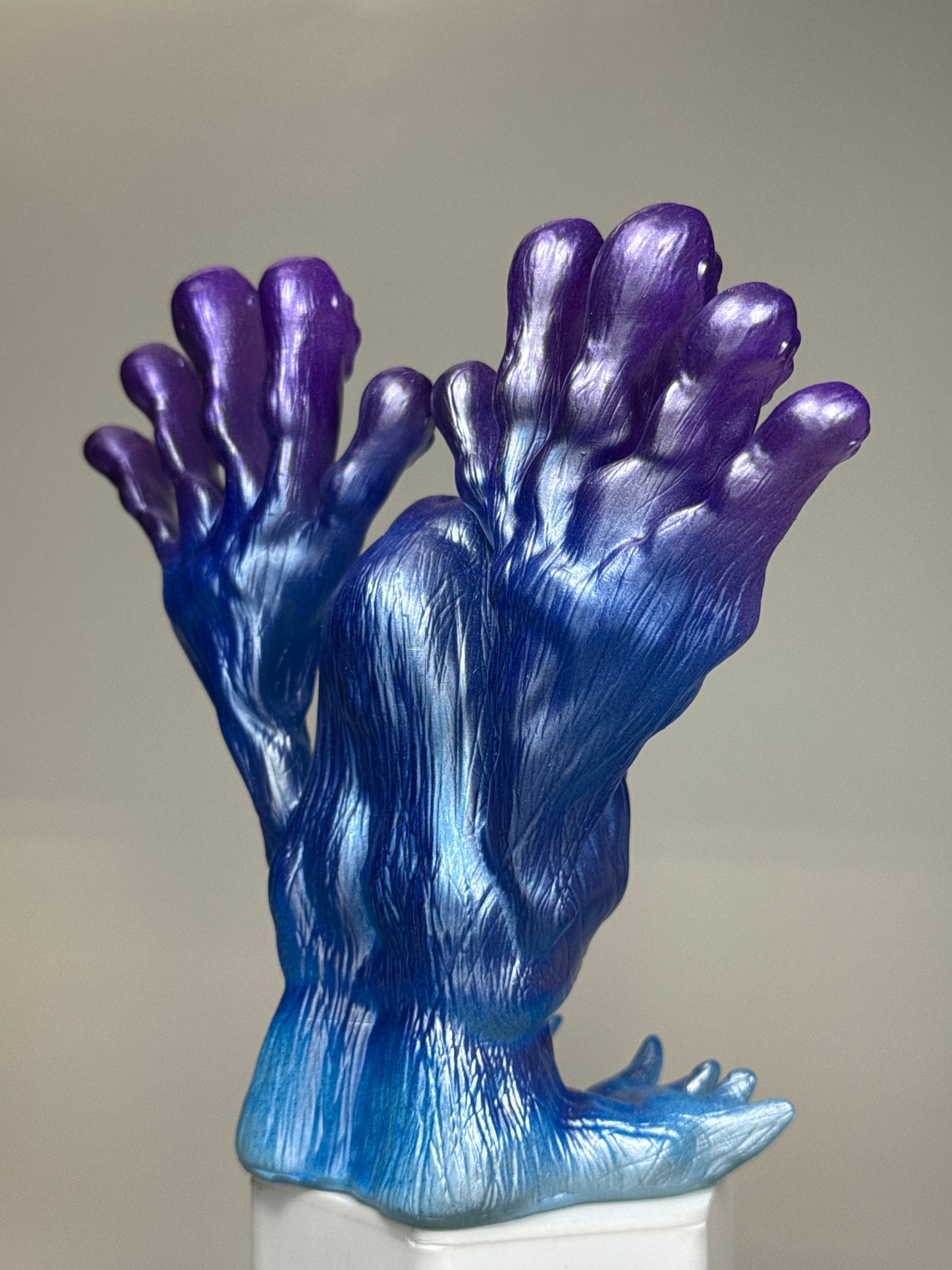 Ape Fingers Beast: Accent Westward