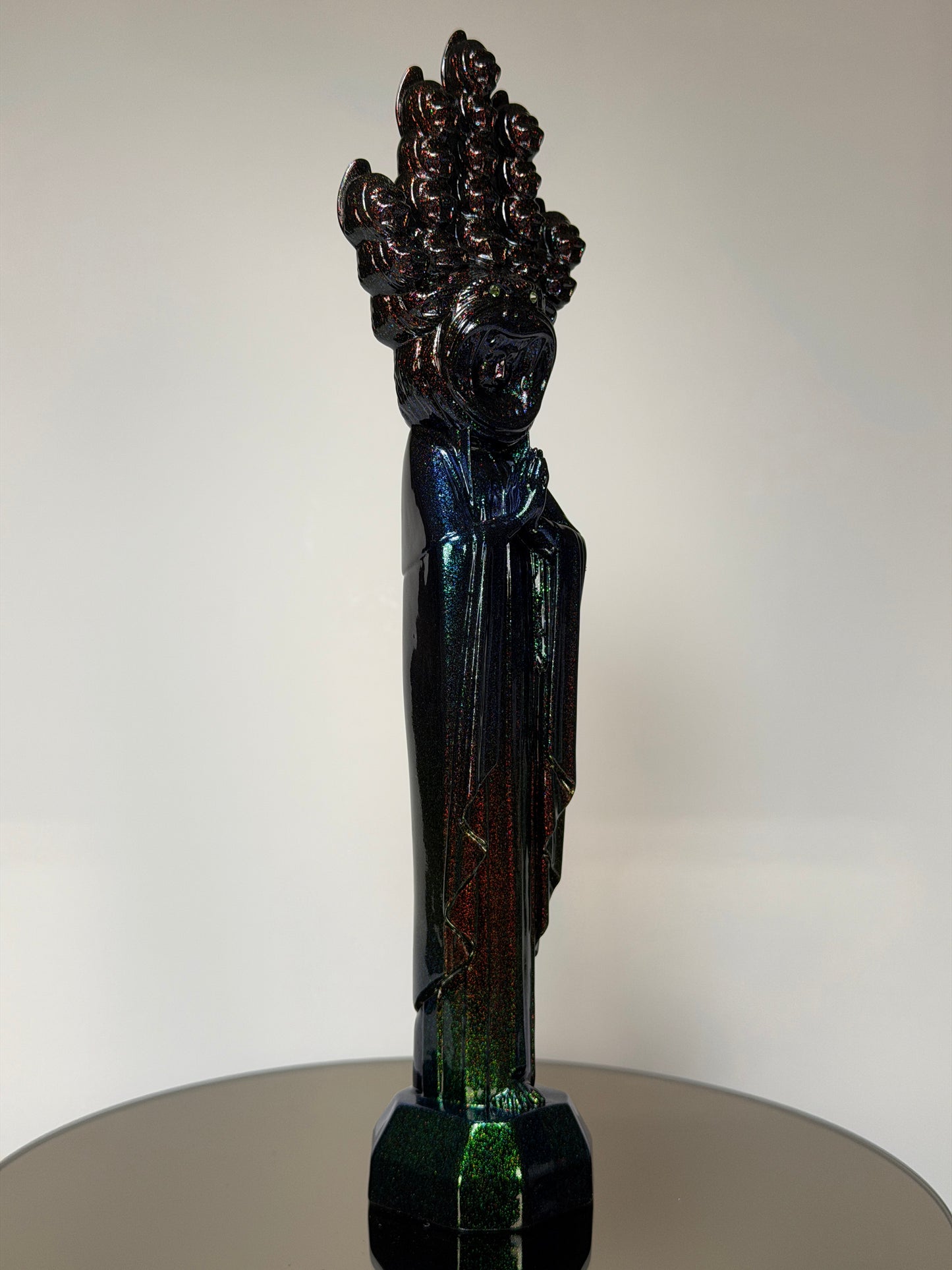 Cosplay Mary, Ape Head Claw: Colorshift Dark Sparkle