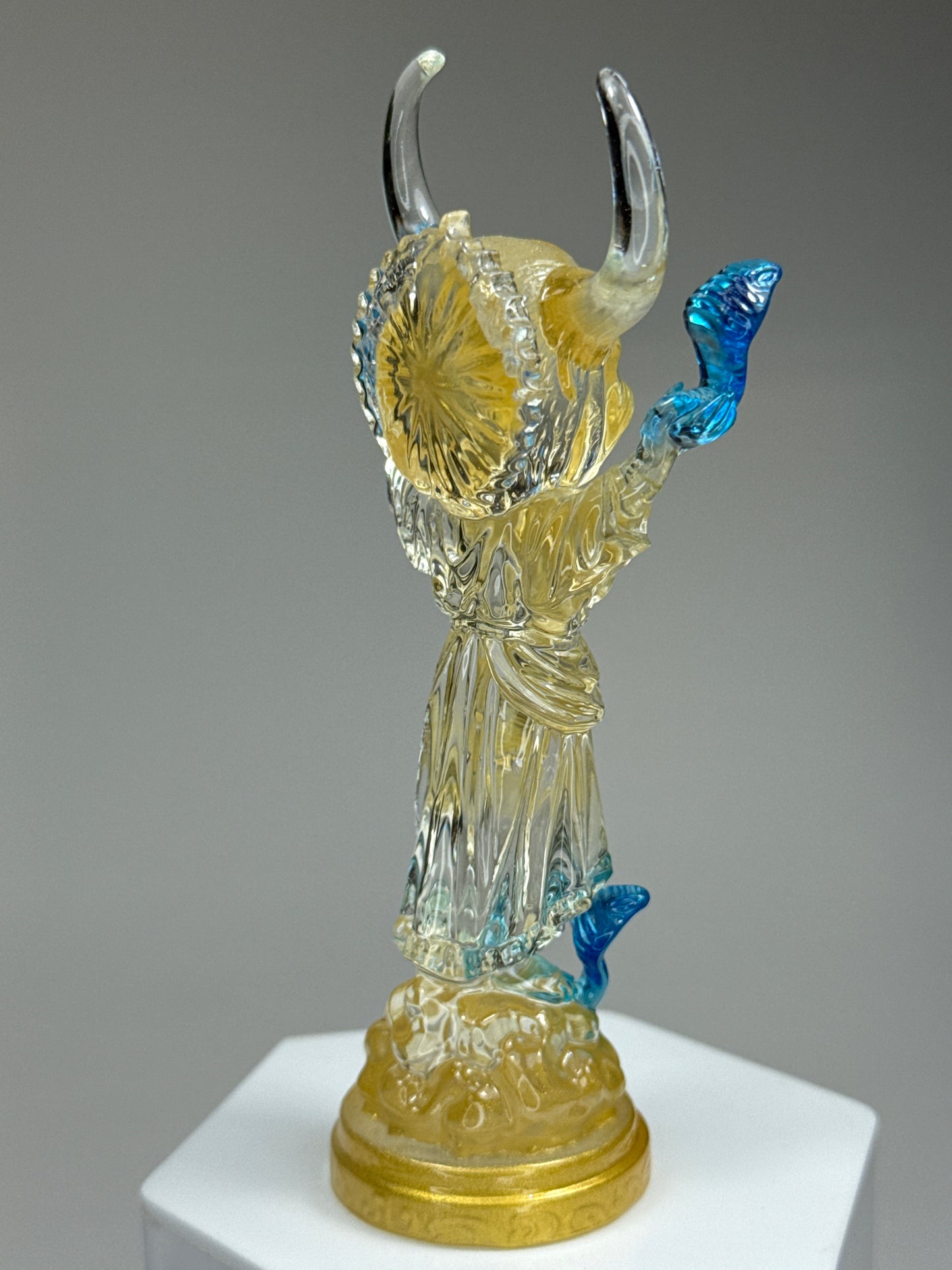 Snake Handler: Gold/Clear/Blue