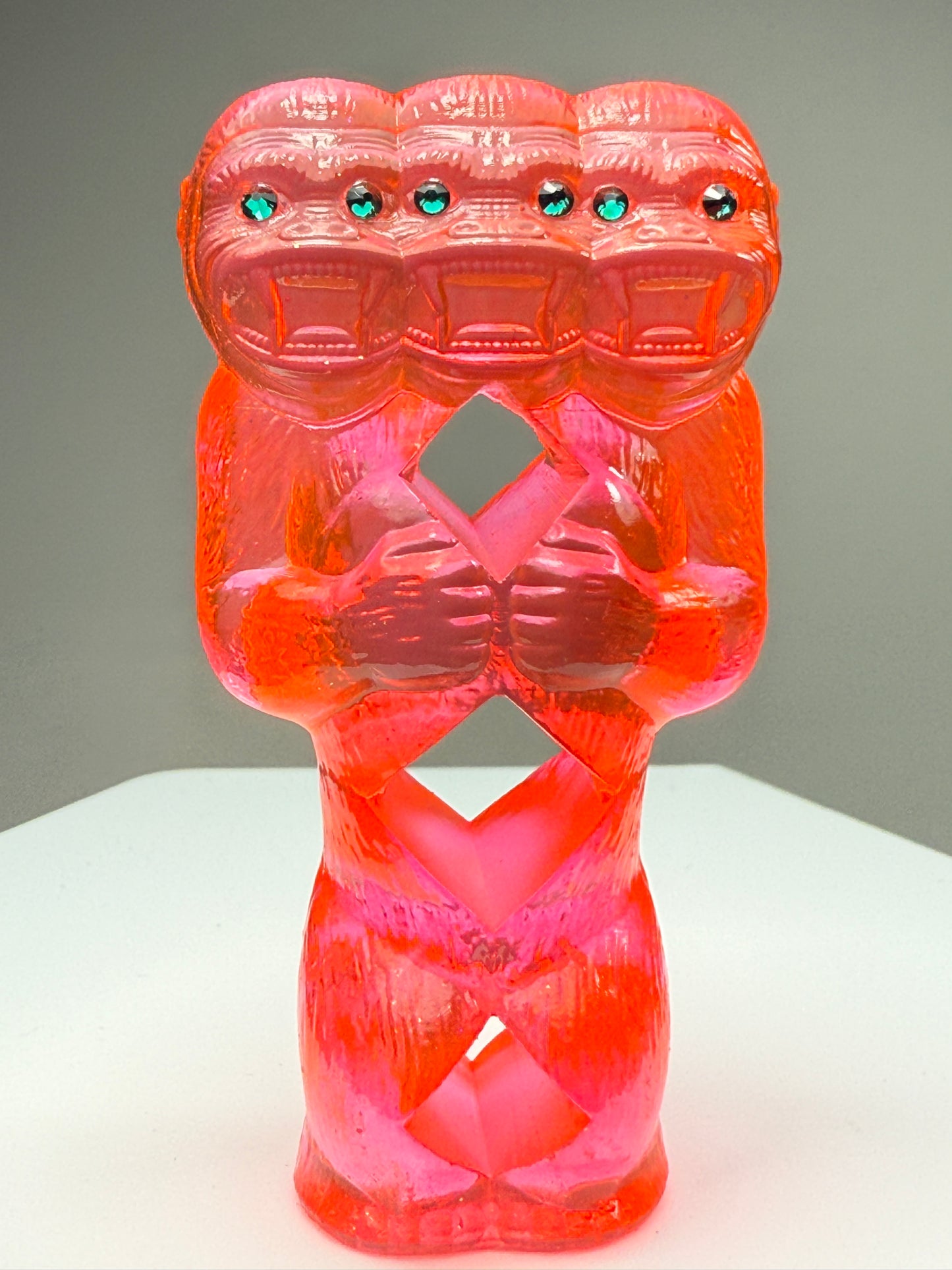 Three of Diamonds Ape: Rainbow Choice