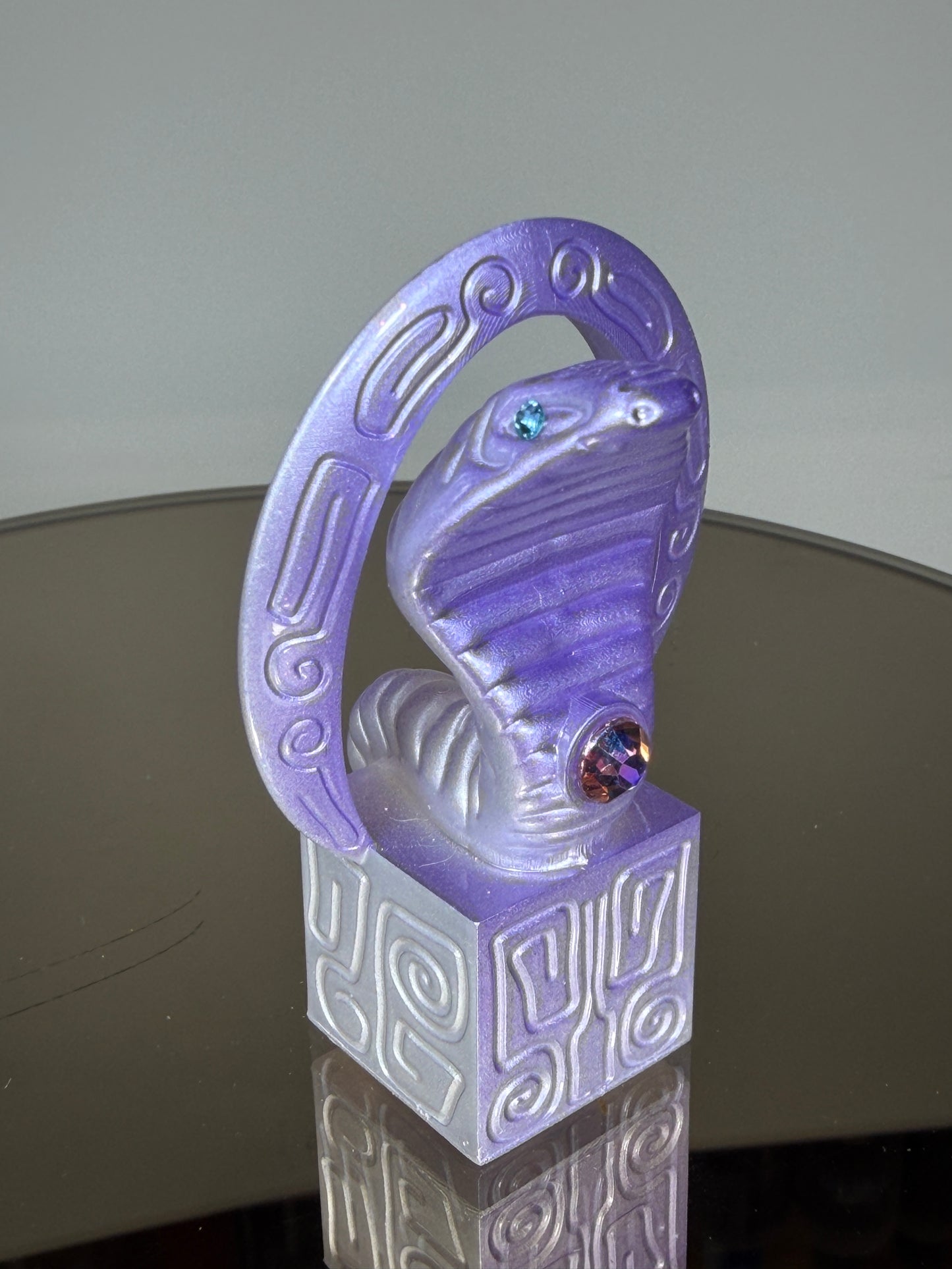 Egyptian Cobra: Purple Style