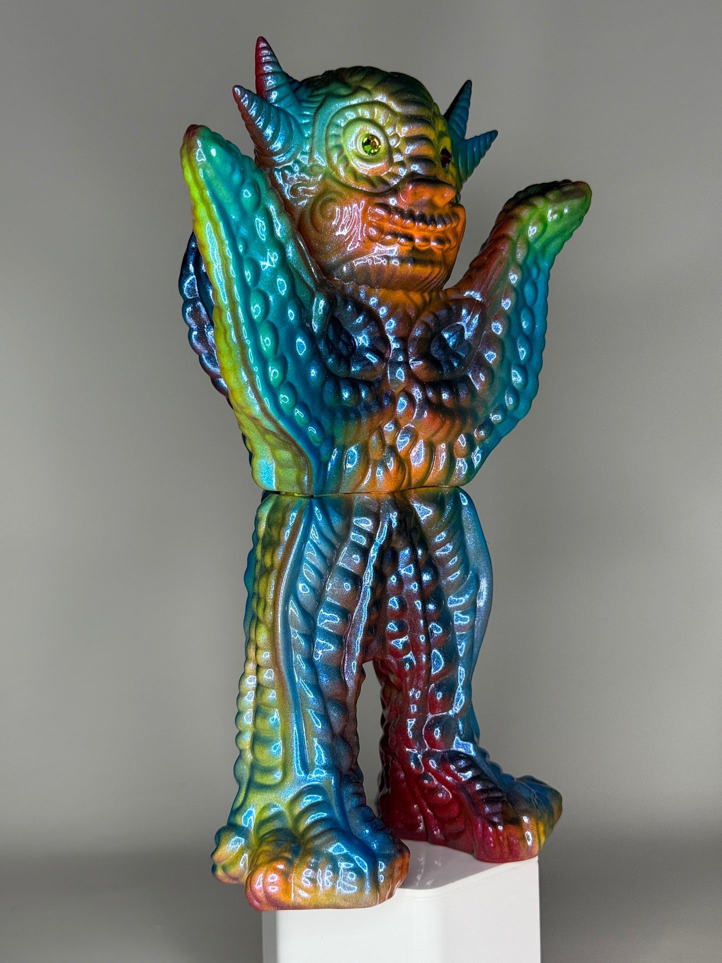 Beautiful Insect: Iridescent Decent