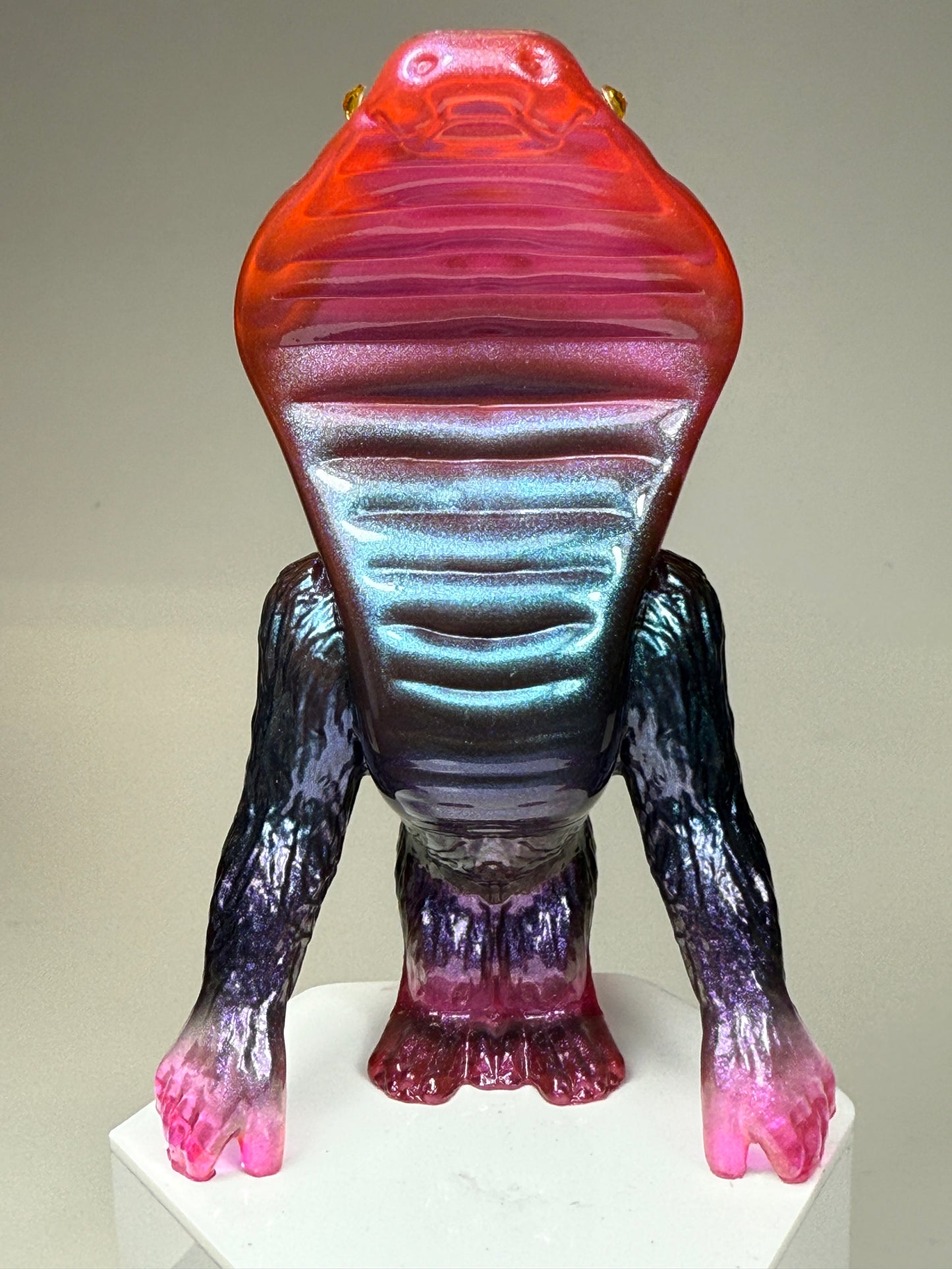 World Famous Cobra Ape: Pink Night