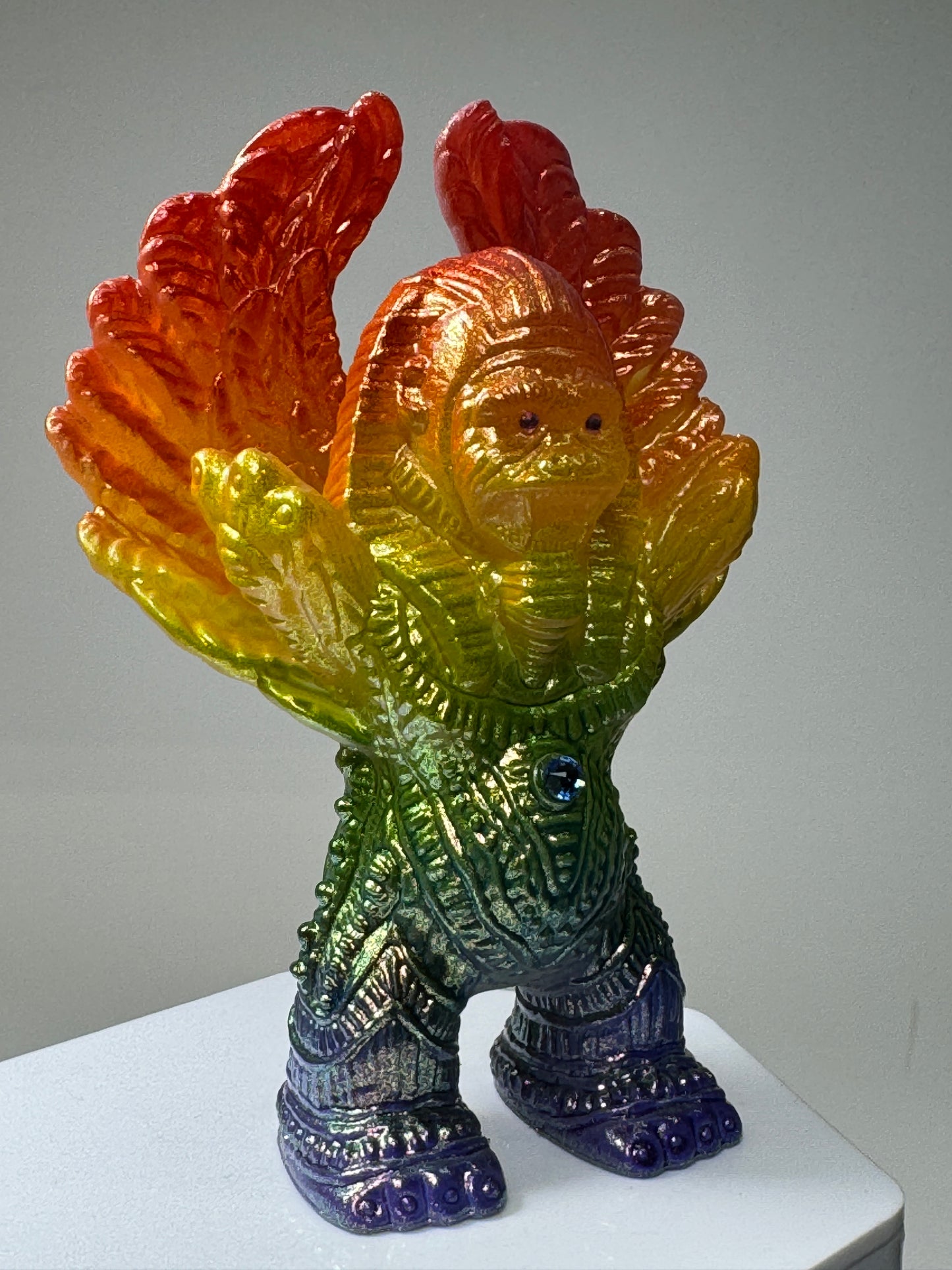 Winged Sphinx Ape: Gold Rainbow