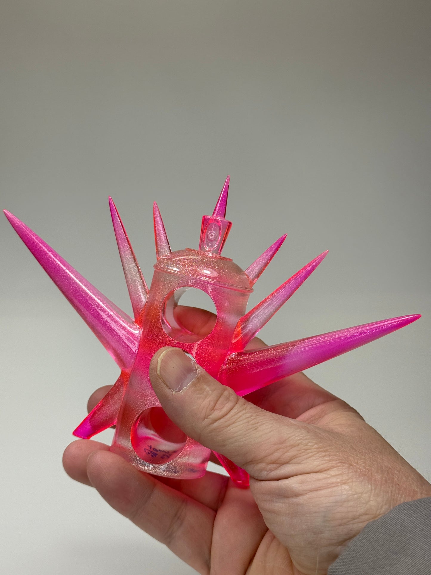 Useless Spraycan: Pink