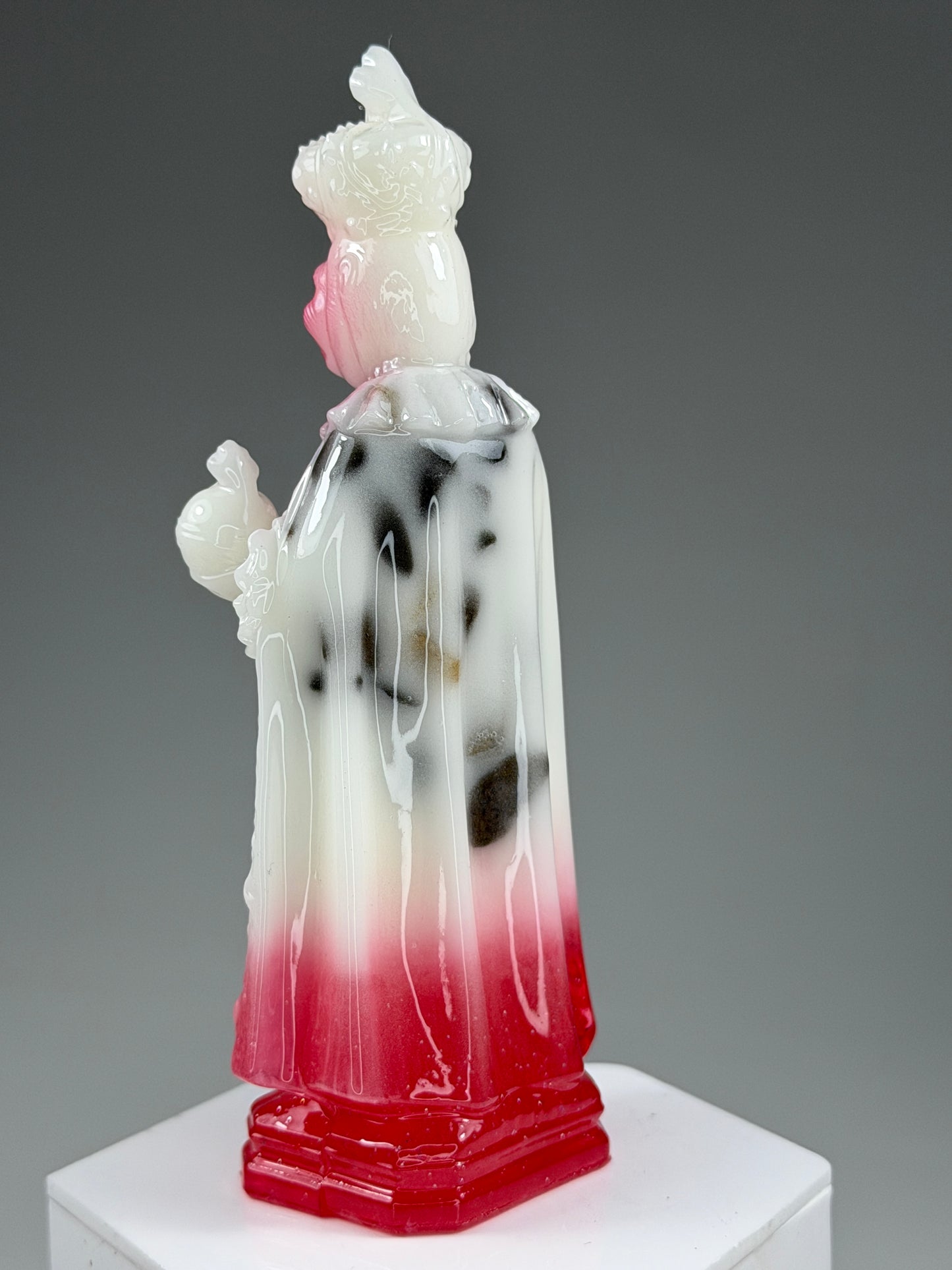 Saint Ape: White/Red Fade Glow