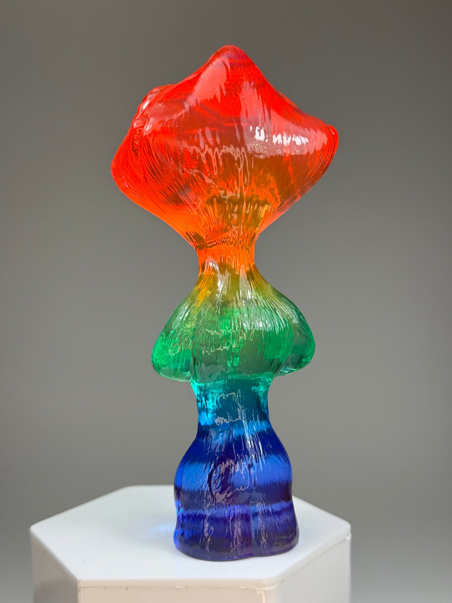 Fisheye Ape: Transparent Rainbow