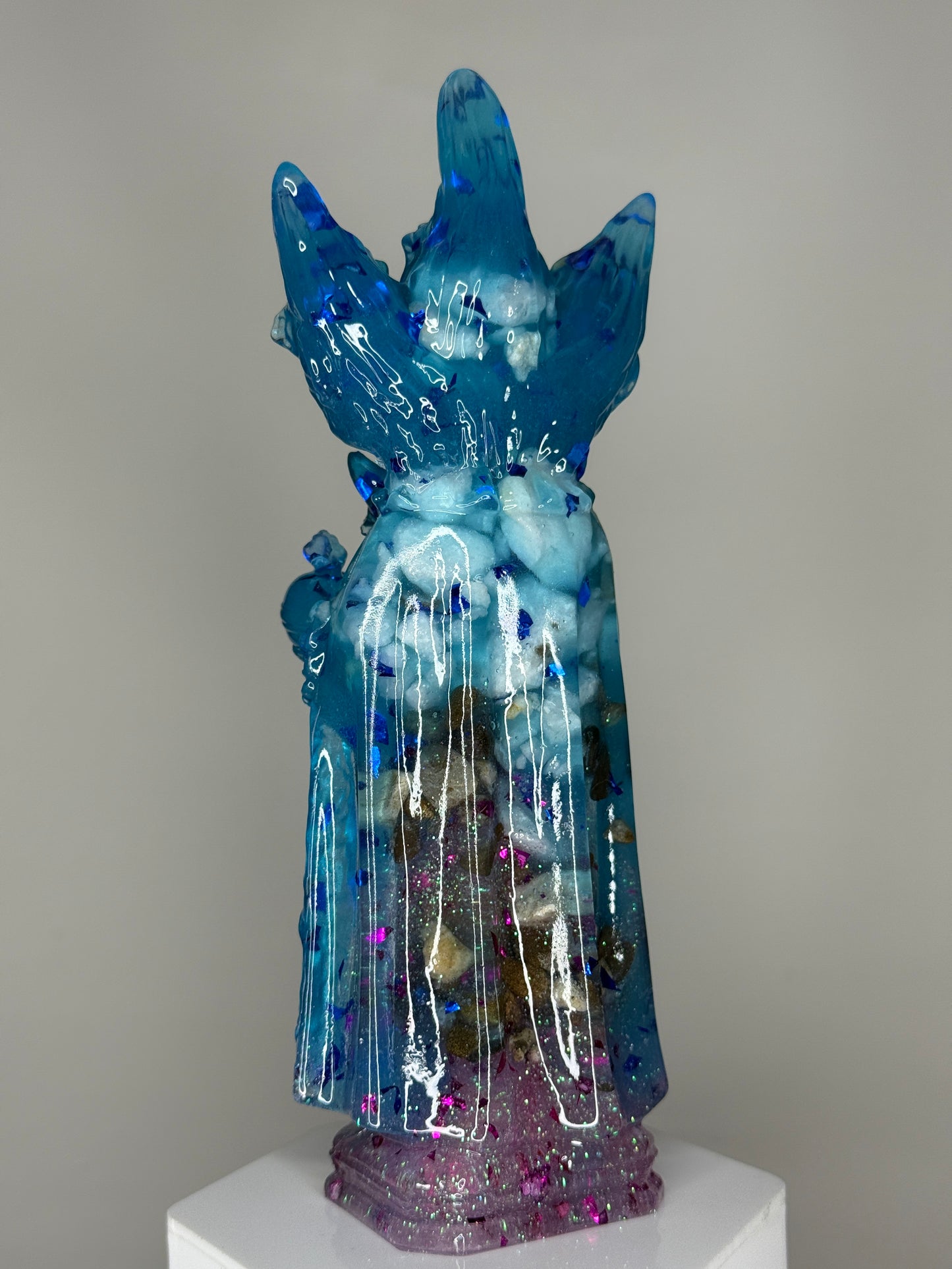 Saint 666: Posturing Glow