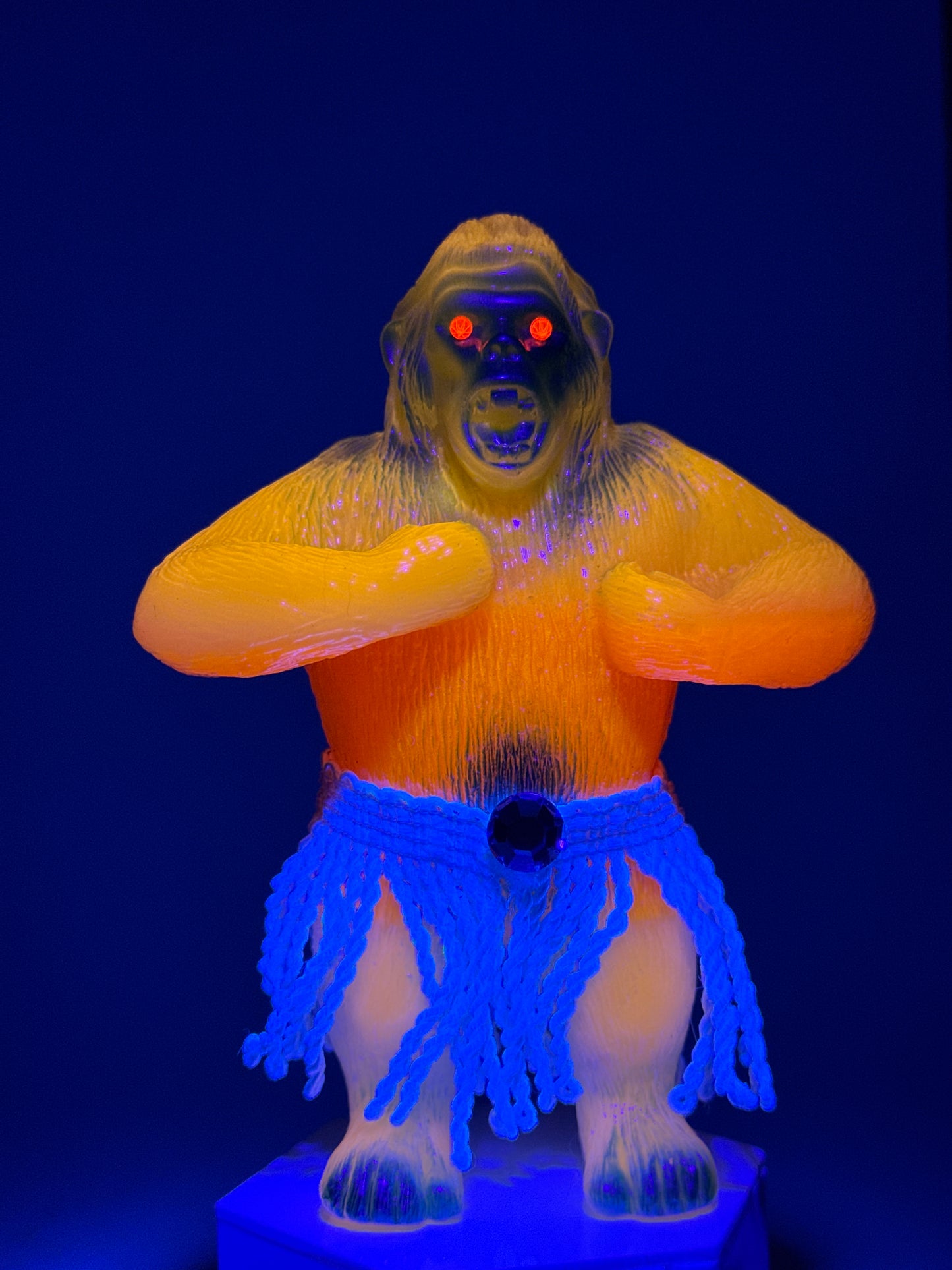 Hula Ape: White/Orange Glow