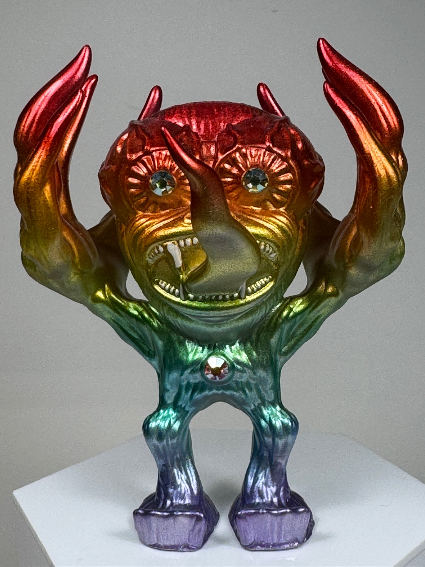 Migraine Ape: Smooth Metal Rainbow