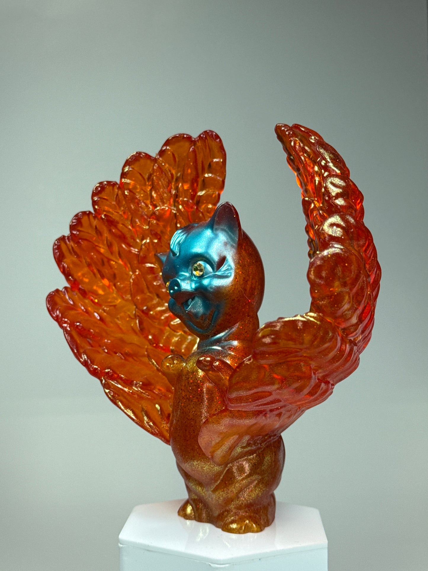 Winged Twisted Pig: Glitter Orange