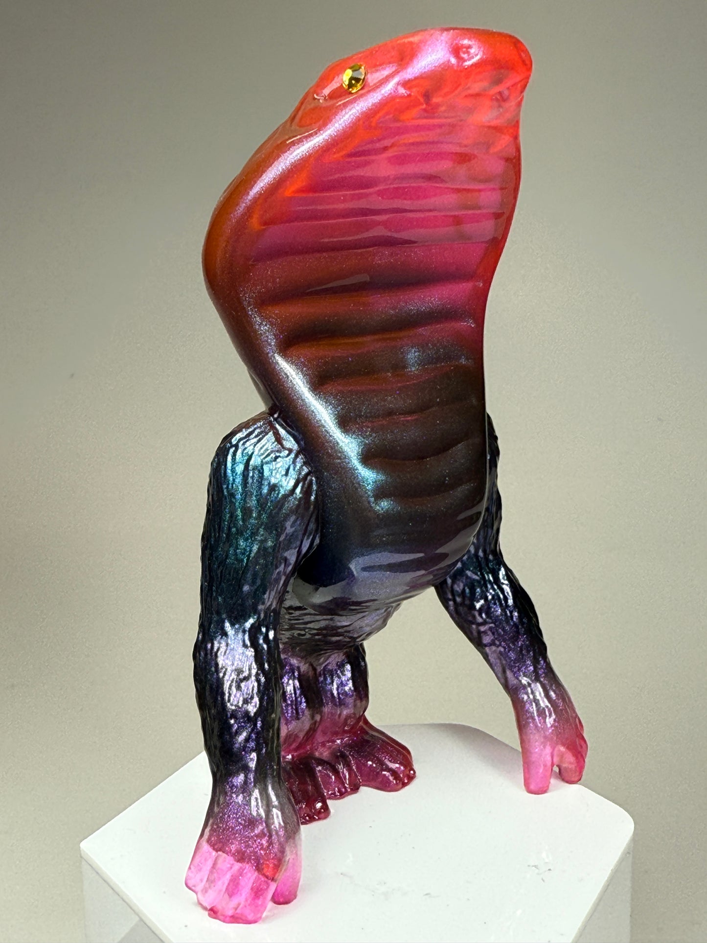 World Famous Cobra Ape: Pink Night