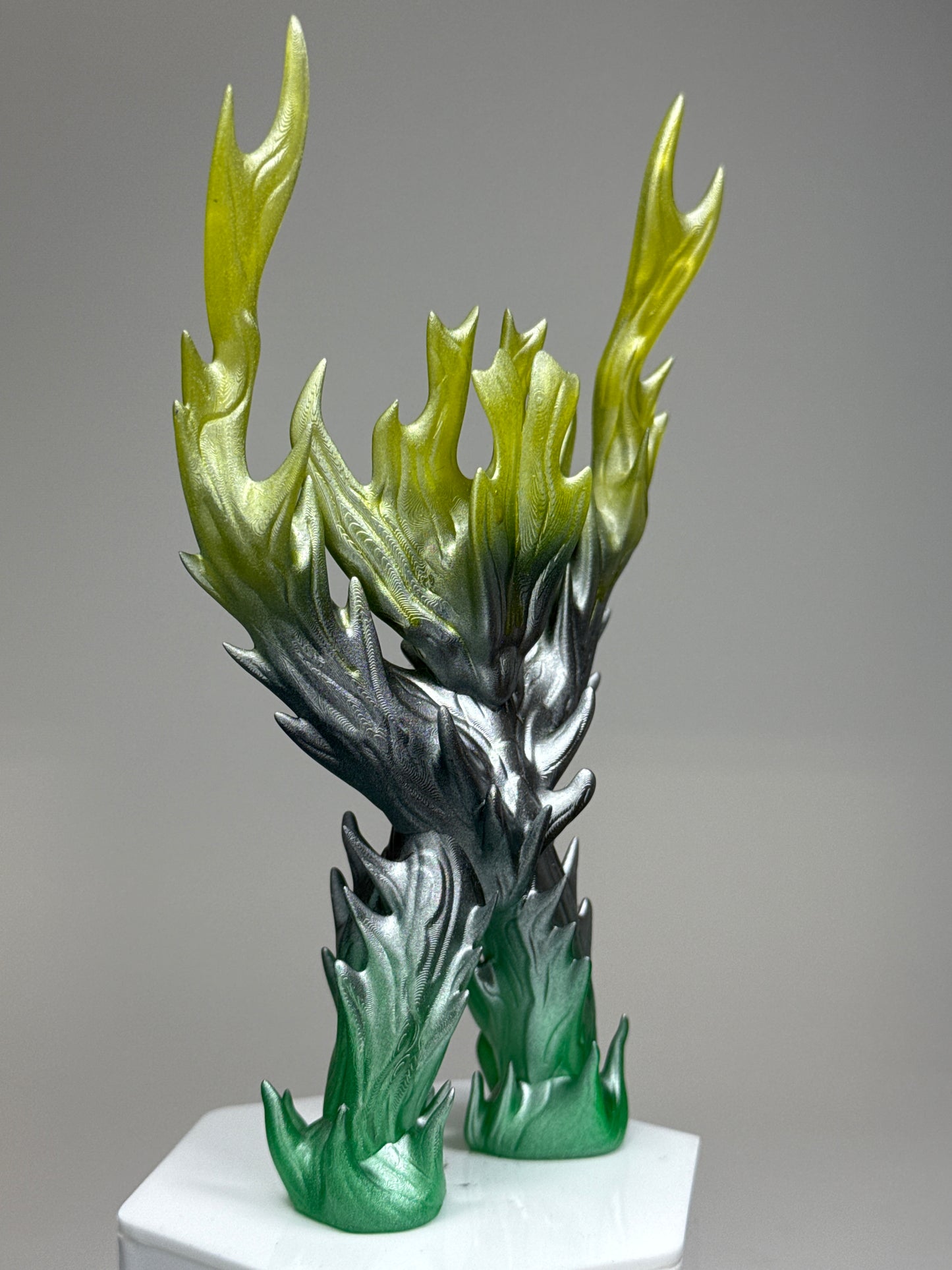 Flicker Flame: Silver/Green/Yellow