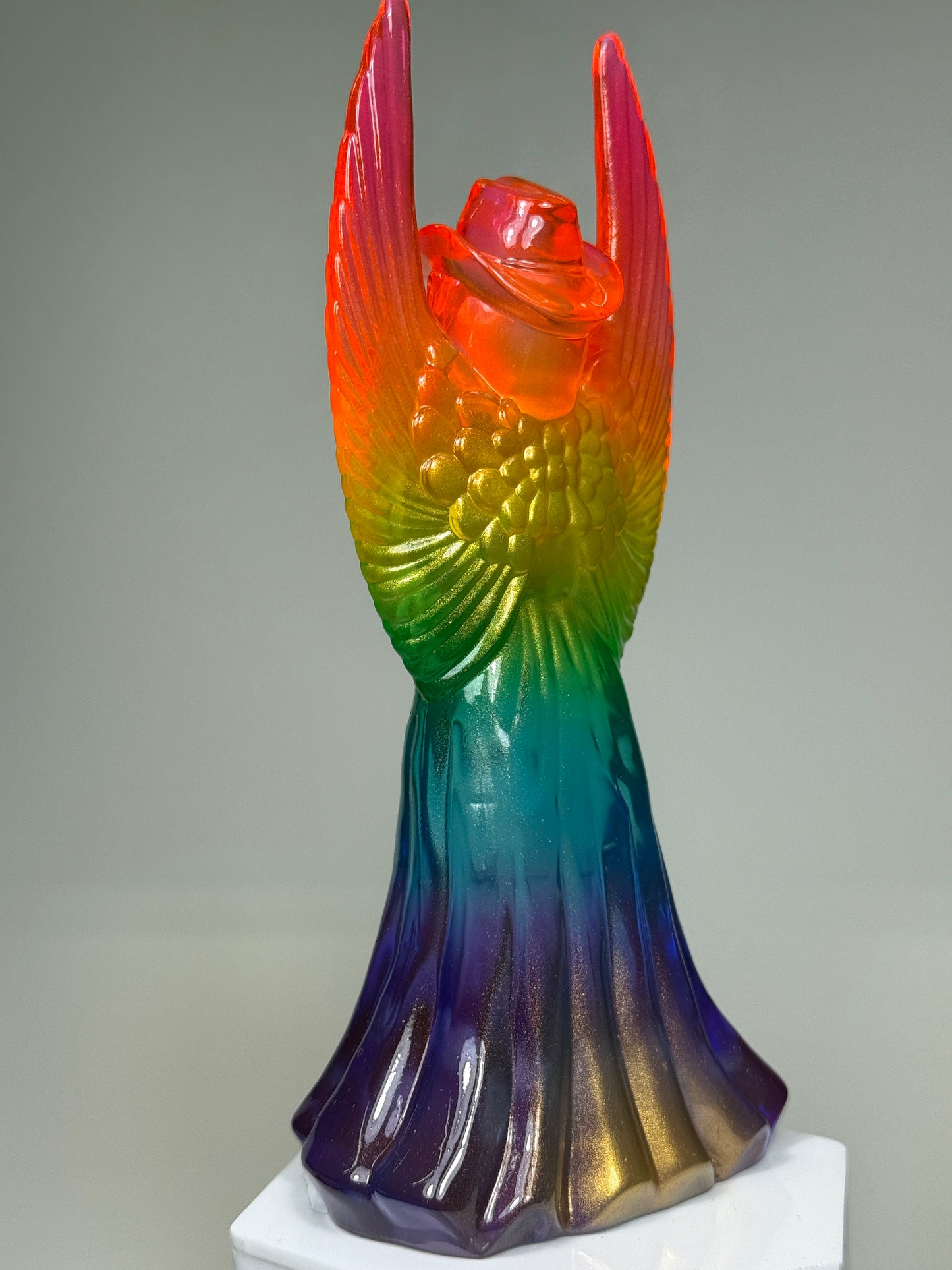 Deputy Pig Goes to Heaven: Transparent Rainbow