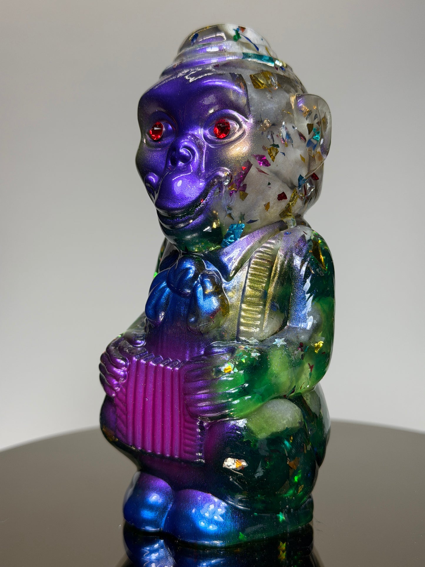 Accordion Monkey: Factory Zoomer