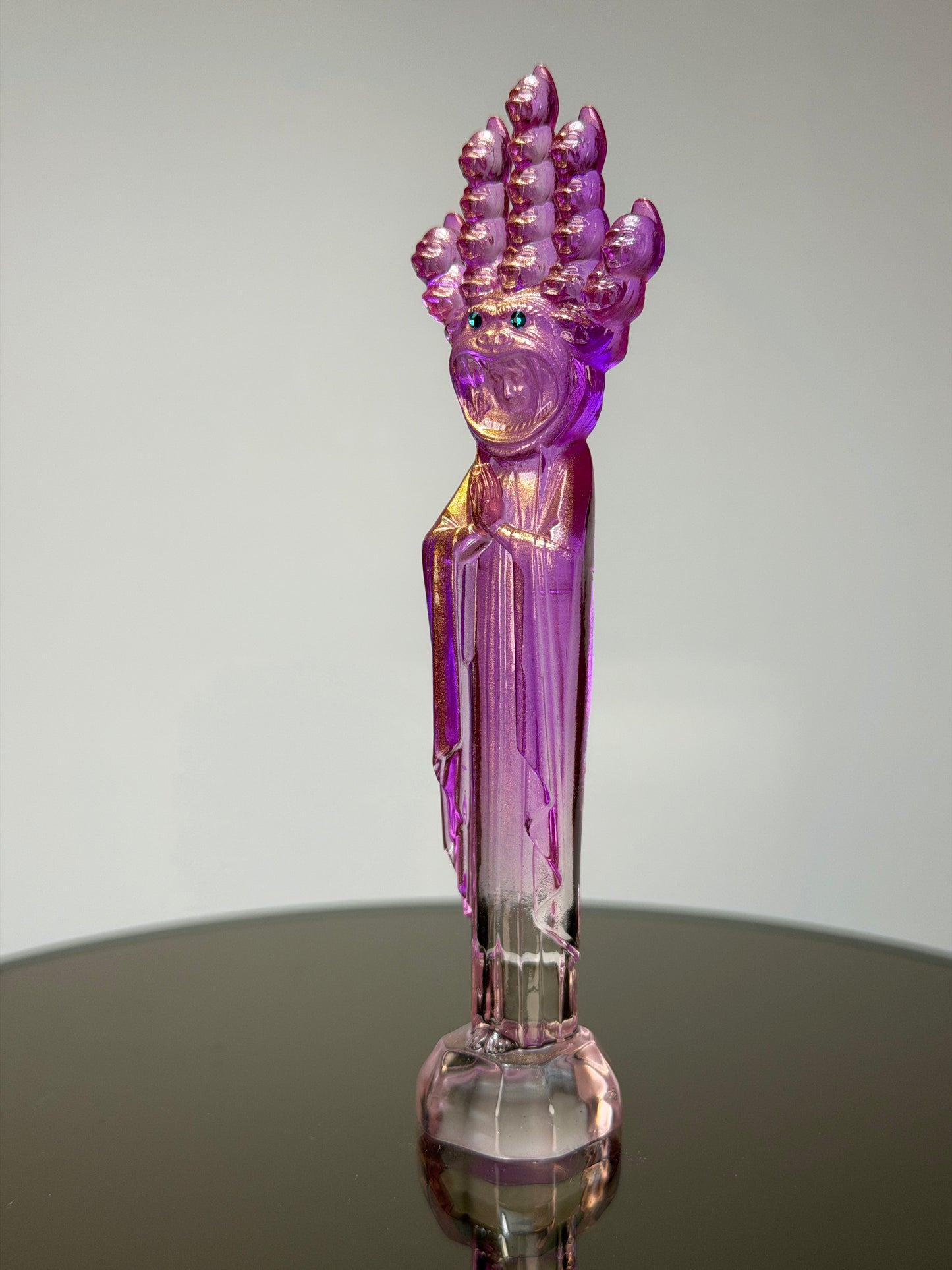 Cosplay Mary, Ape Head Claw: Green