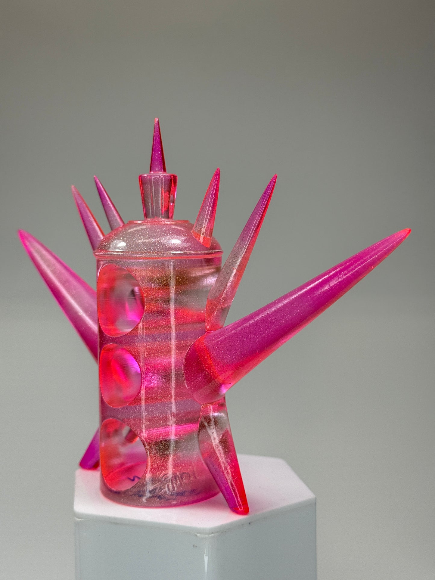 Useless Spraycan: Pink