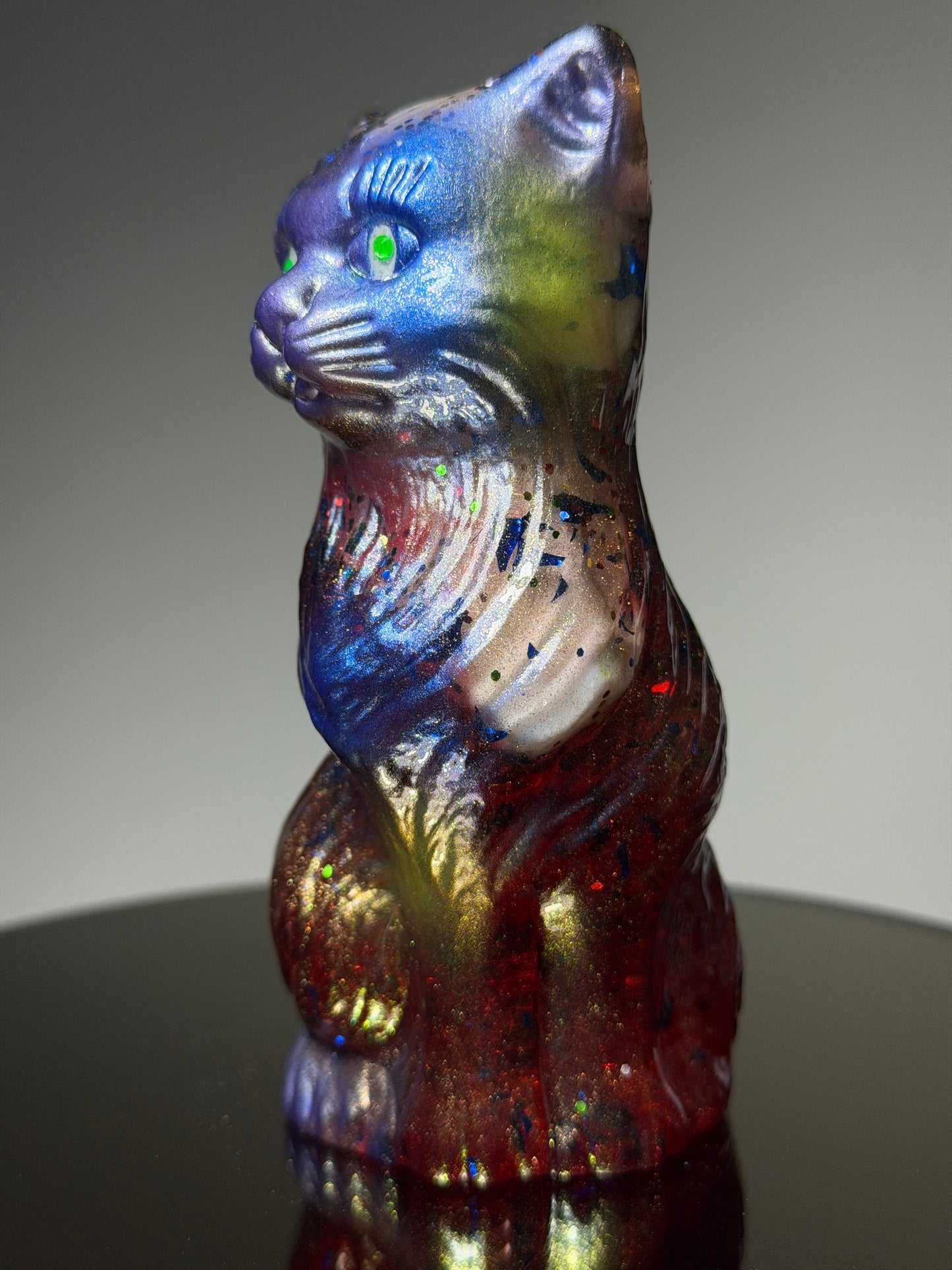 Cat: Glow Eyes Foul Play