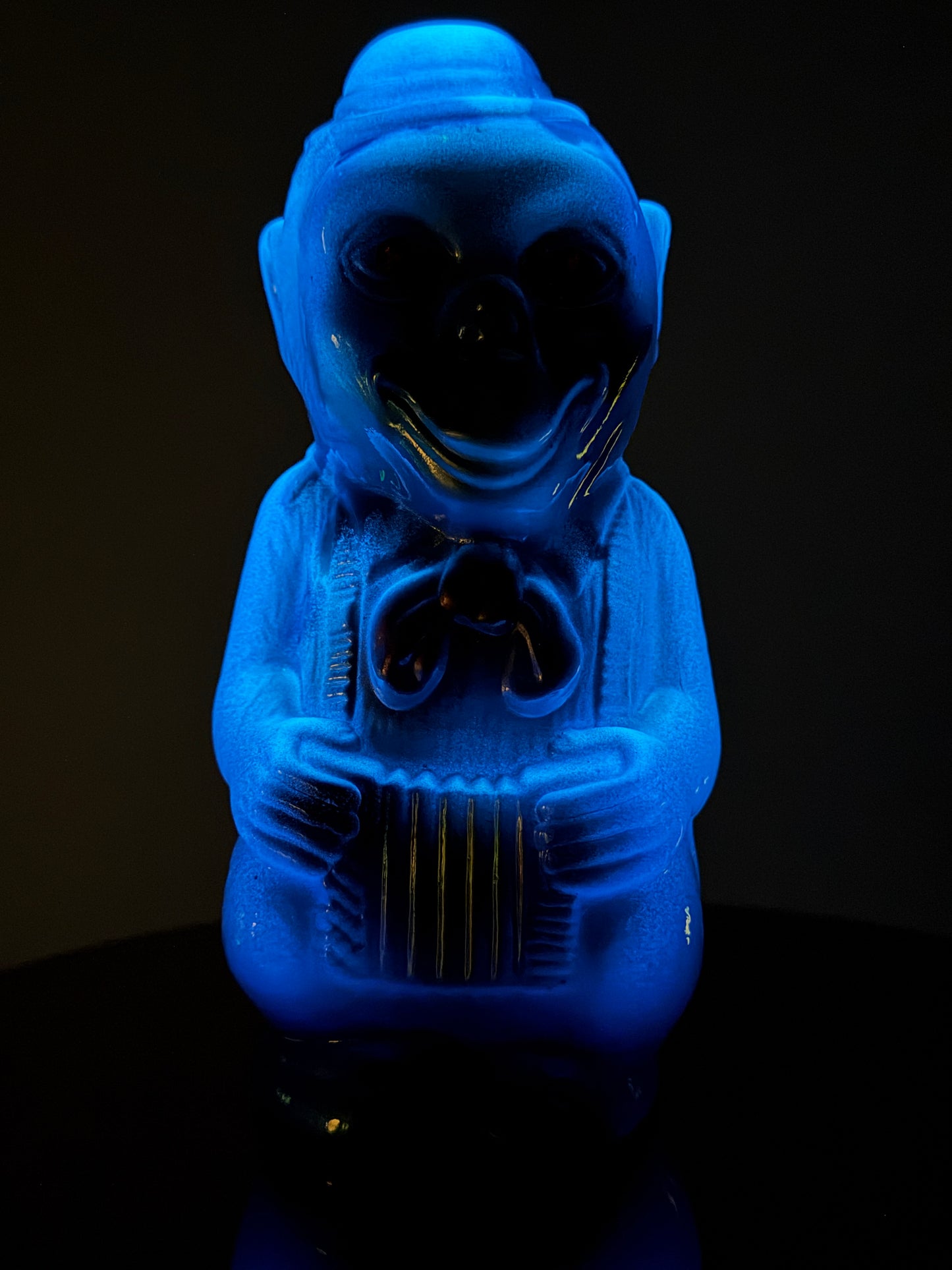 Accordion Monkey: Past Pattern Glow