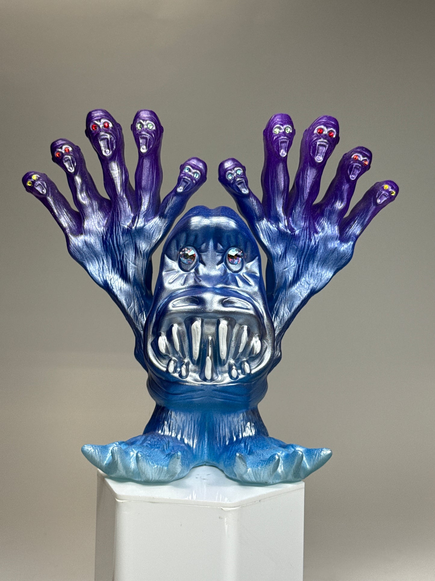 Ape Fingers Beast: Accent Westward