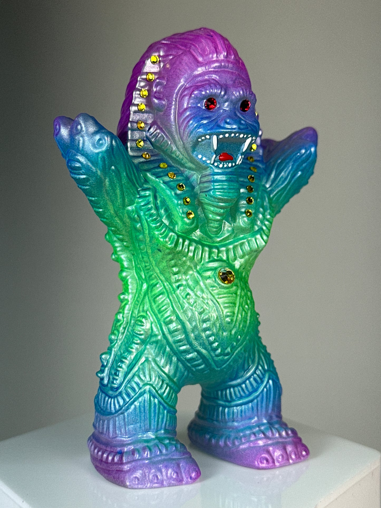 Cosmic Sphinx Ape Troll: Dark Neon