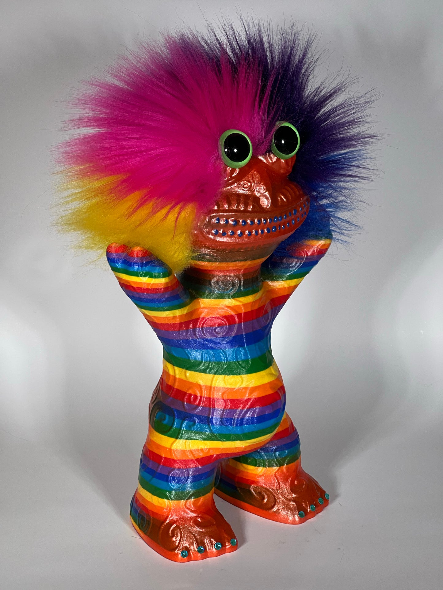 World Famous Ape Troll: Rainbow Mystic Super