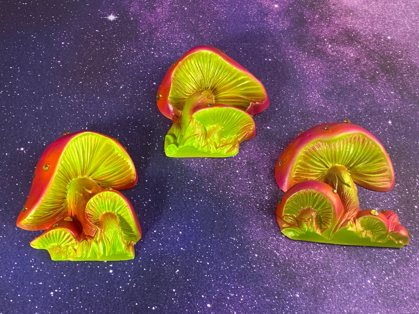 Triple Mushrooms Wall Plaques