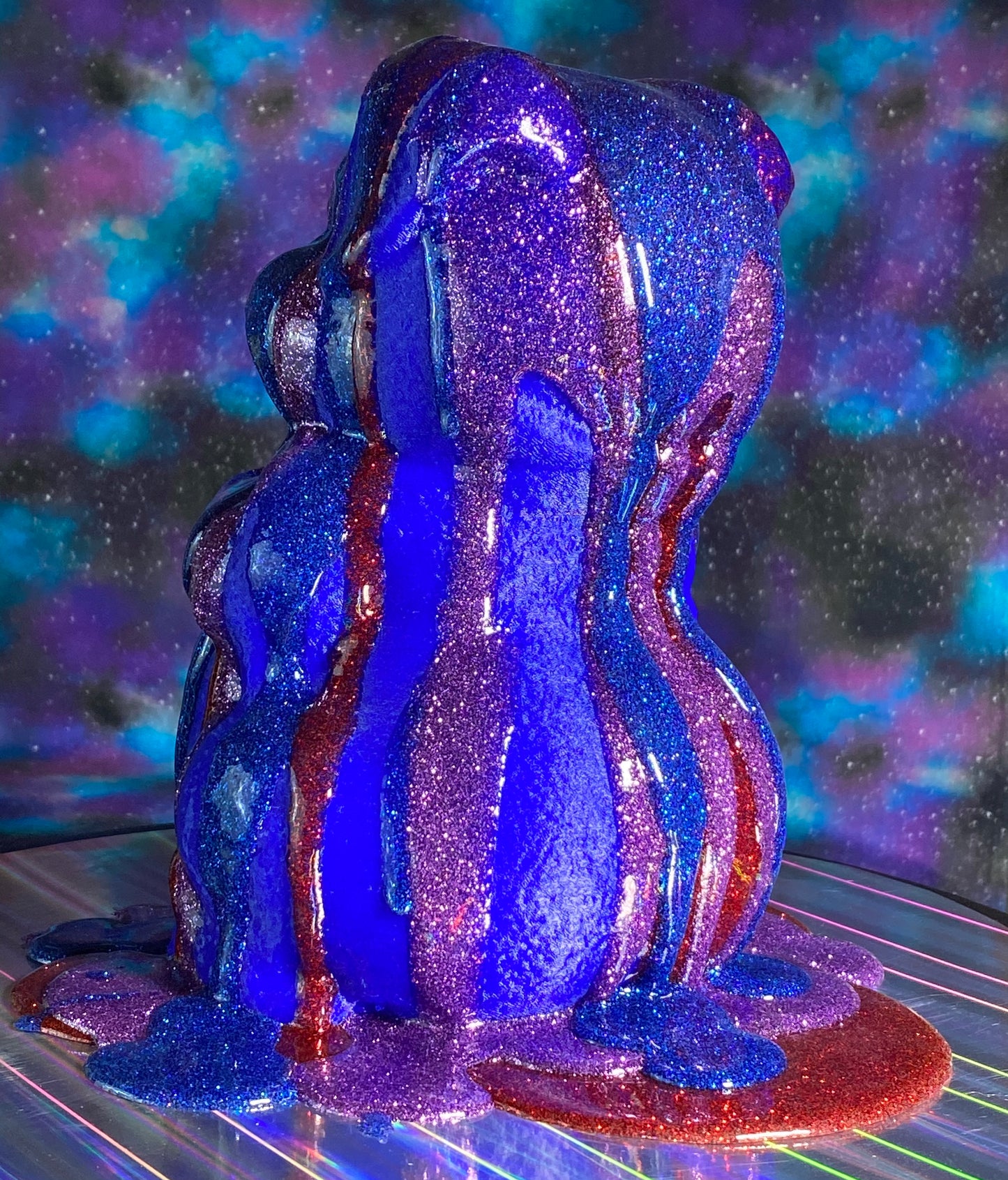 Color Dump: Round Glitter Pig, blue/red/purple