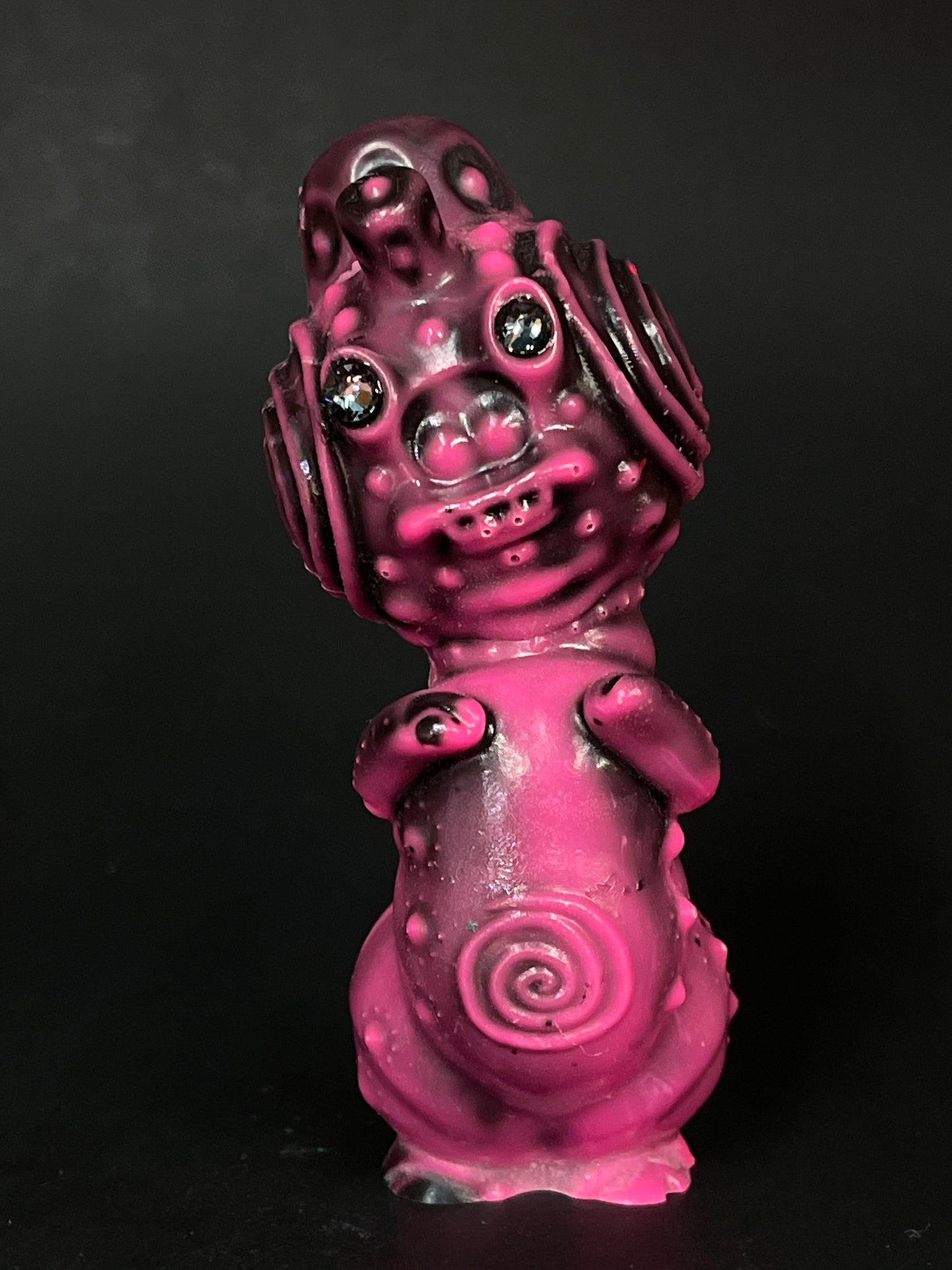 Robot Twisty Pig: Oil Slick Survivor