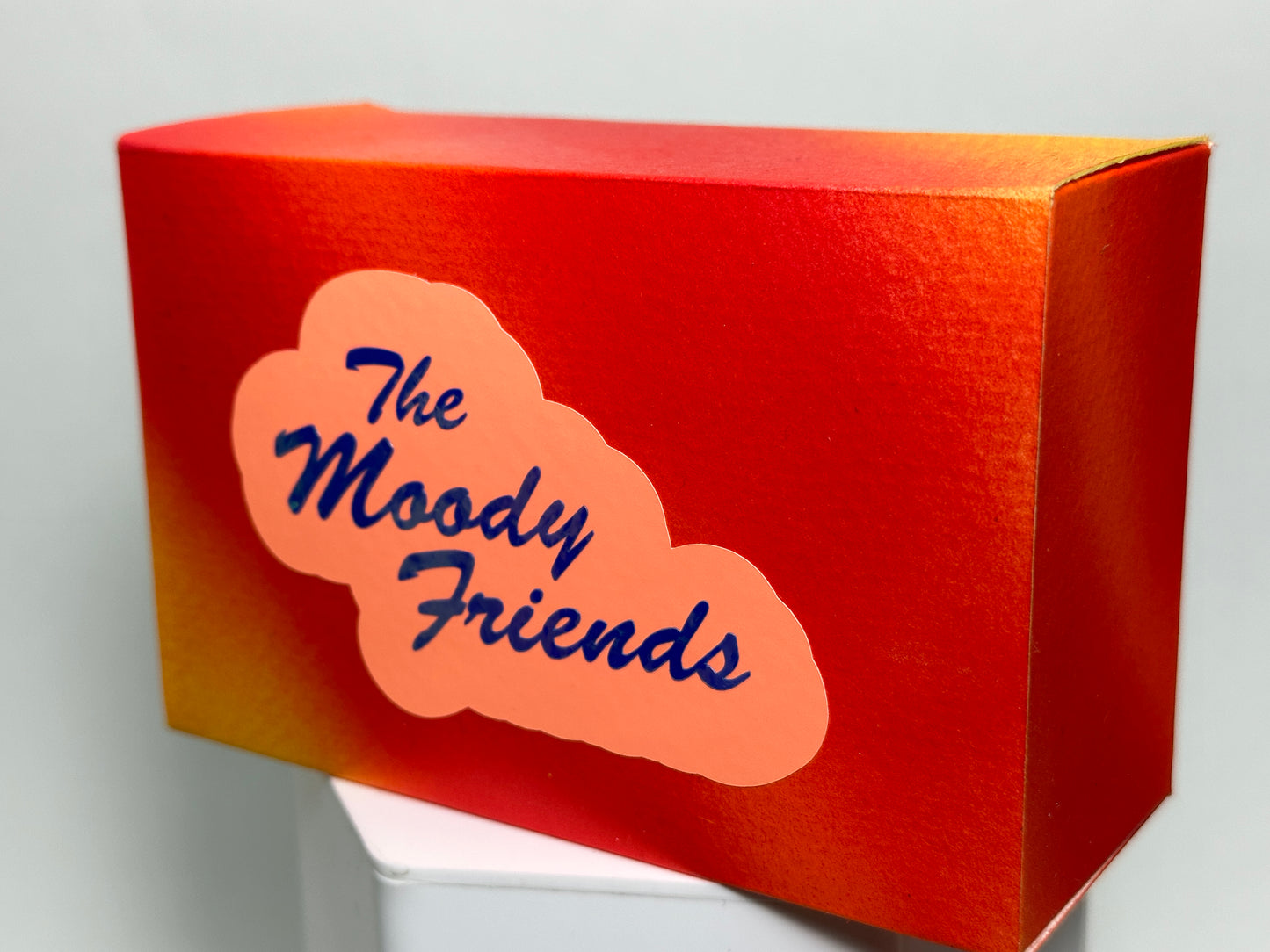 The Moody Friends: Transparent Yellow to Red Fade