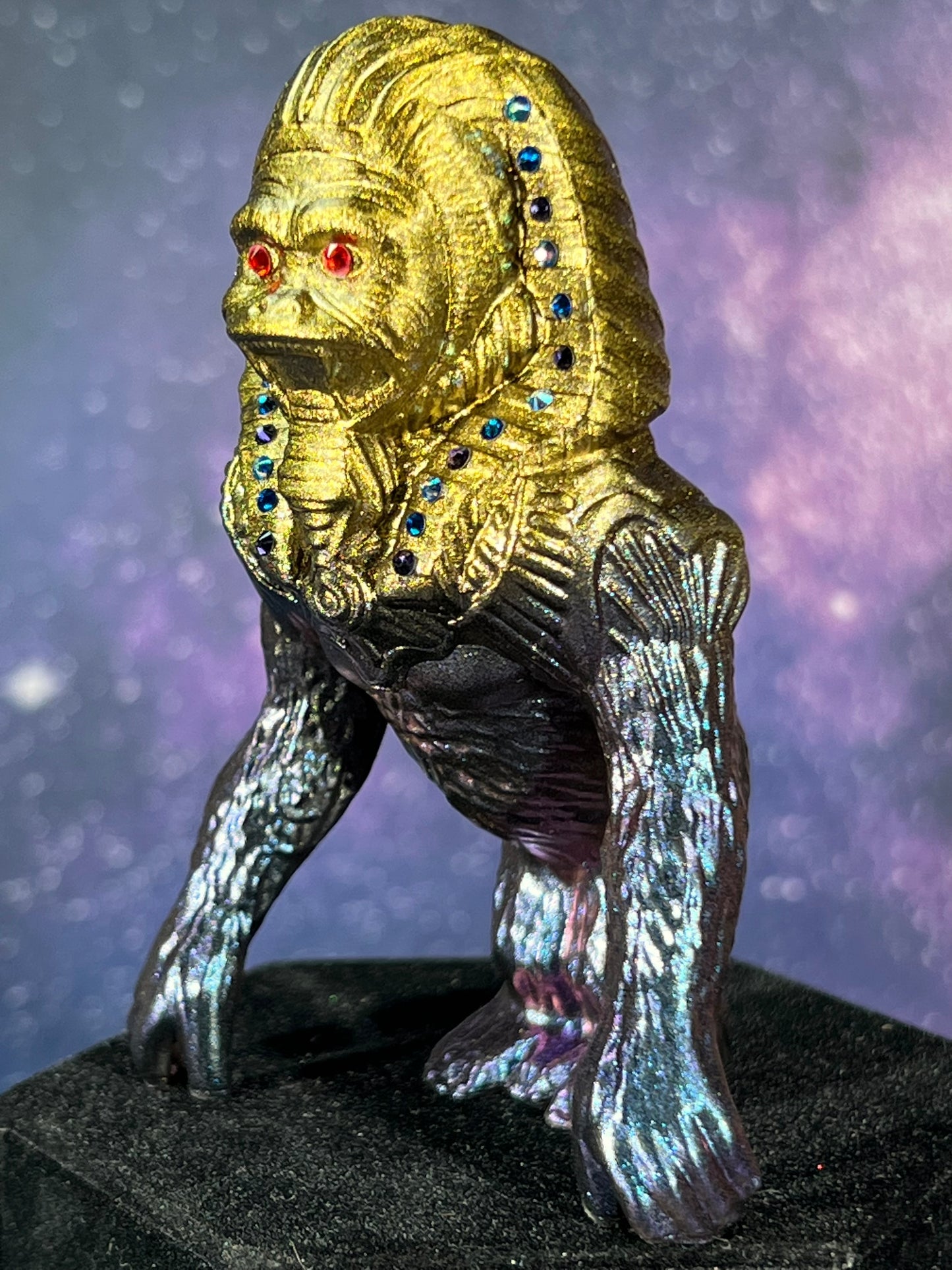 World Famous Sphinx Ape: Shadow of the Golden Dark