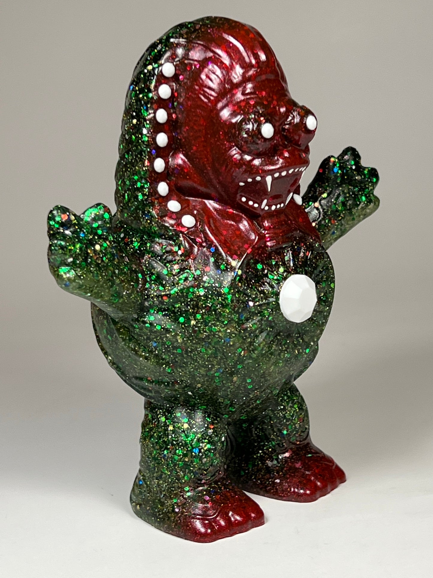 Sphinx Ape Eyeball Troll: Red and Green Glitter Machine